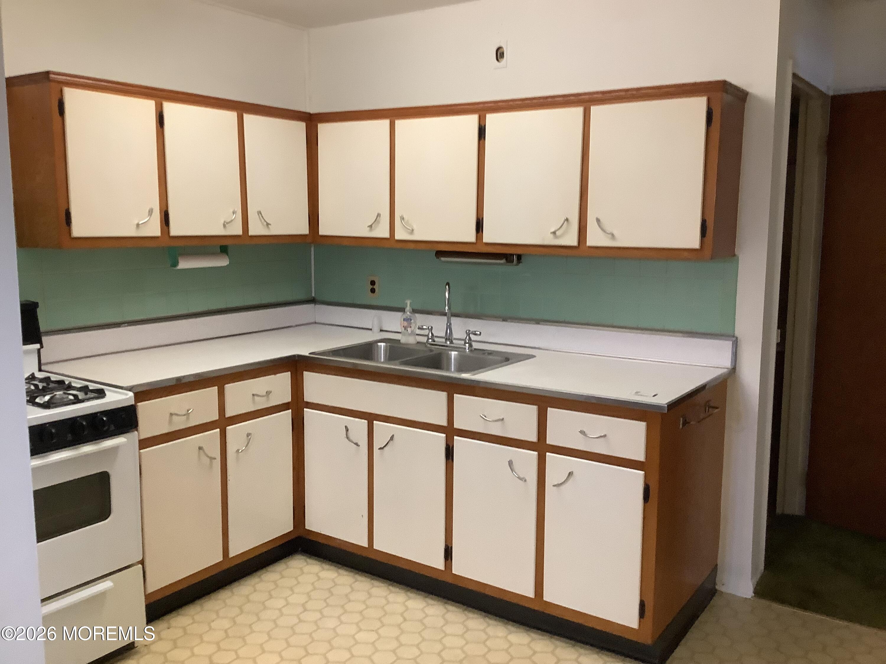 3 C Hemlock Street, Toms River, NJ, 08757 image 8