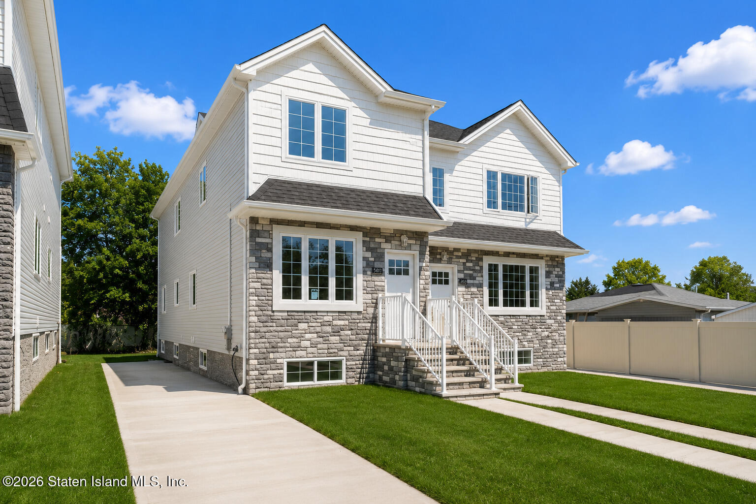 4693 Amboy Road Image 3