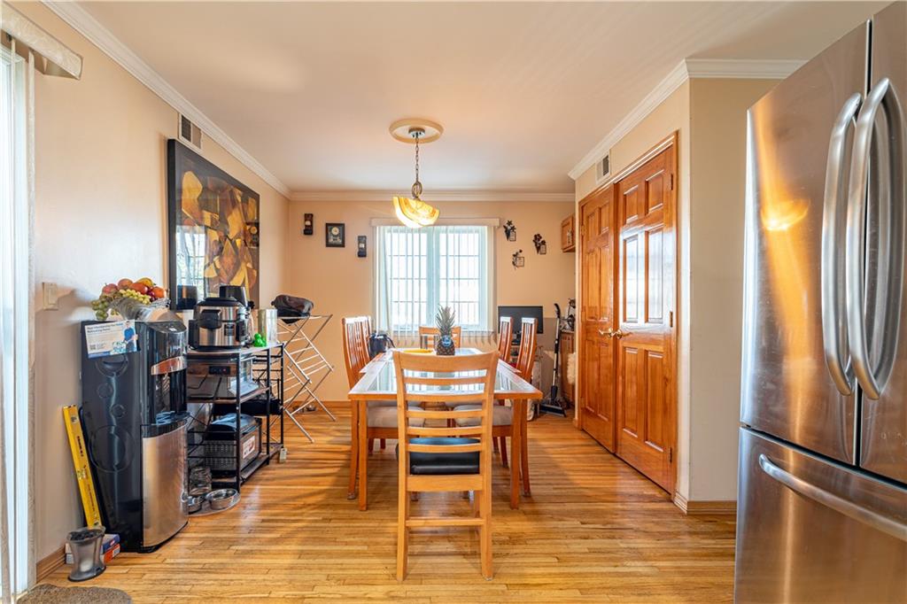 437 Laconia Avenue, Staten  Island, New York, 10305 image 13