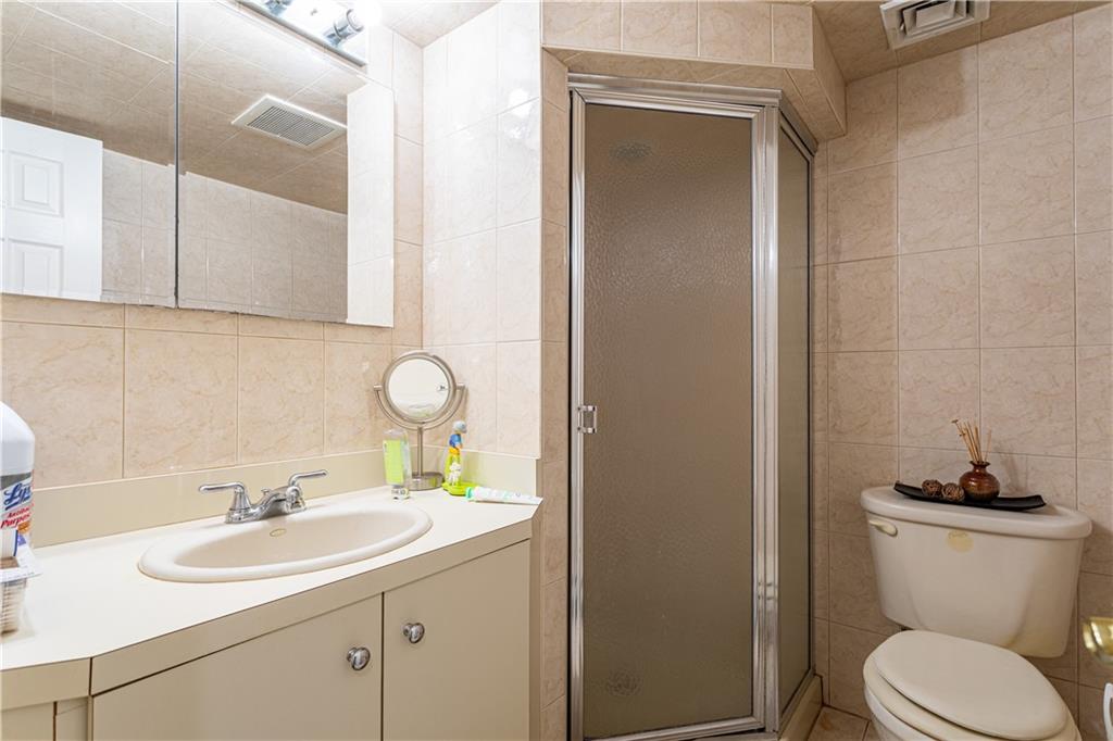 437 Laconia Avenue, Staten  Island, New York, 10305 image 30