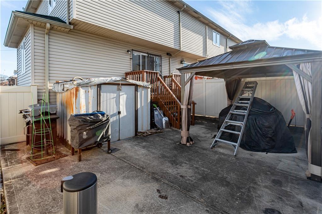 437 Laconia Avenue, Staten  Island, New York, 10305 image 31
