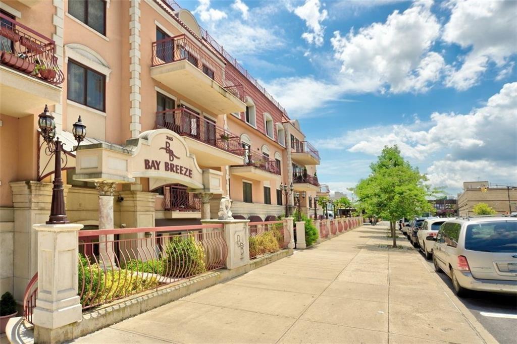 3165 Emmons Avenue 3I Image 1