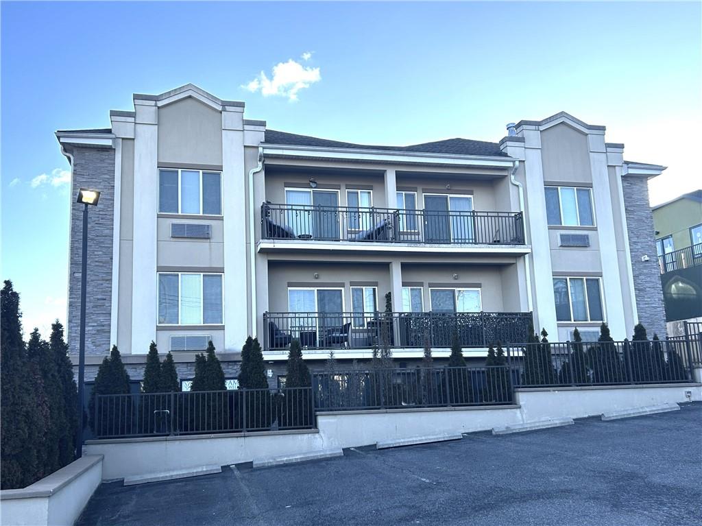 1235 Forest Hill Road 1G Image 2