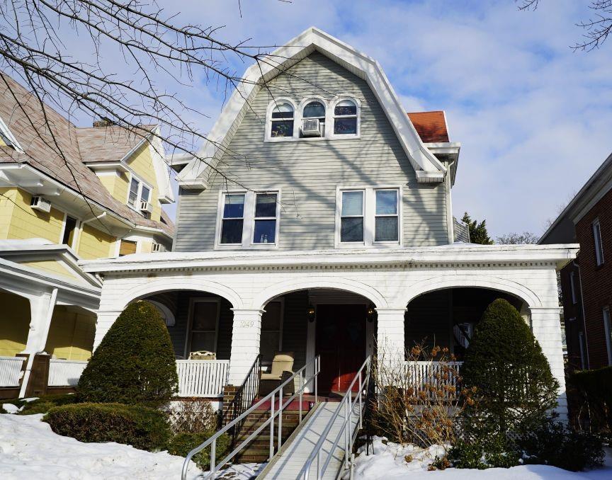 1049 East 18th Street Image 1