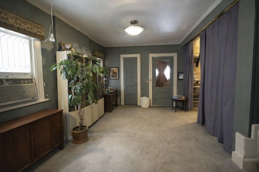 1049 East 18th Street Image 3