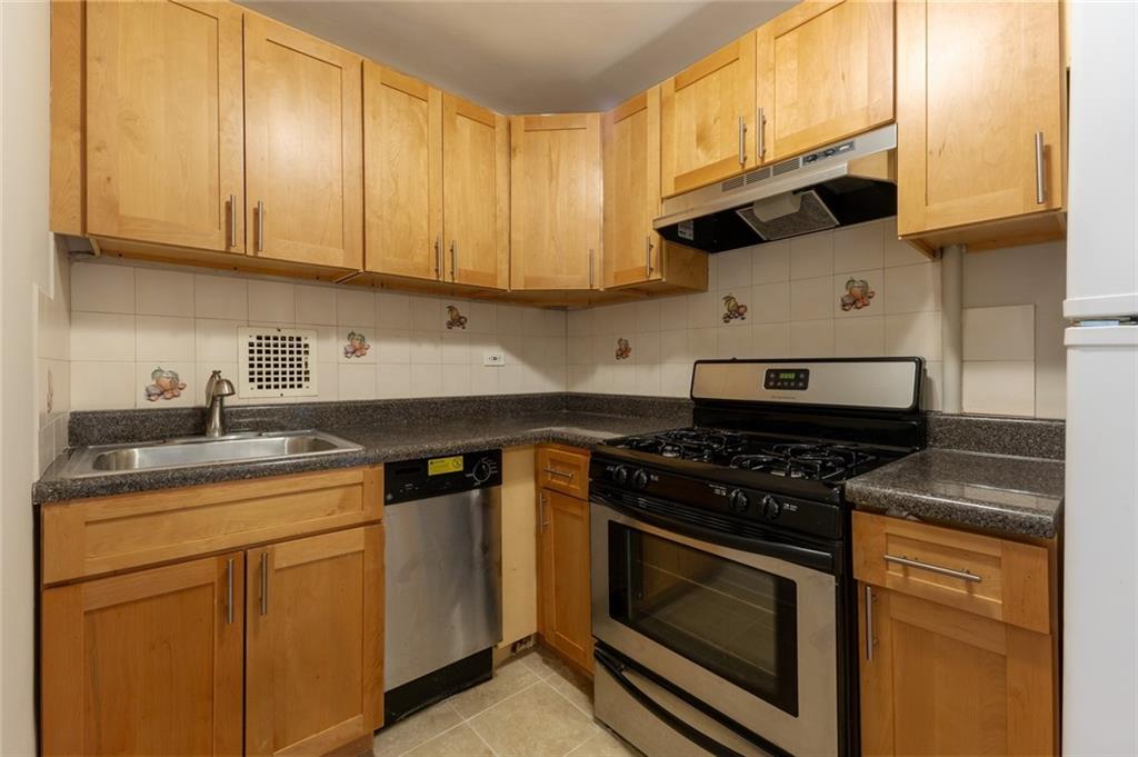 1275 East 51st Street 3H, Brooklyn, New York, 11234 image 10