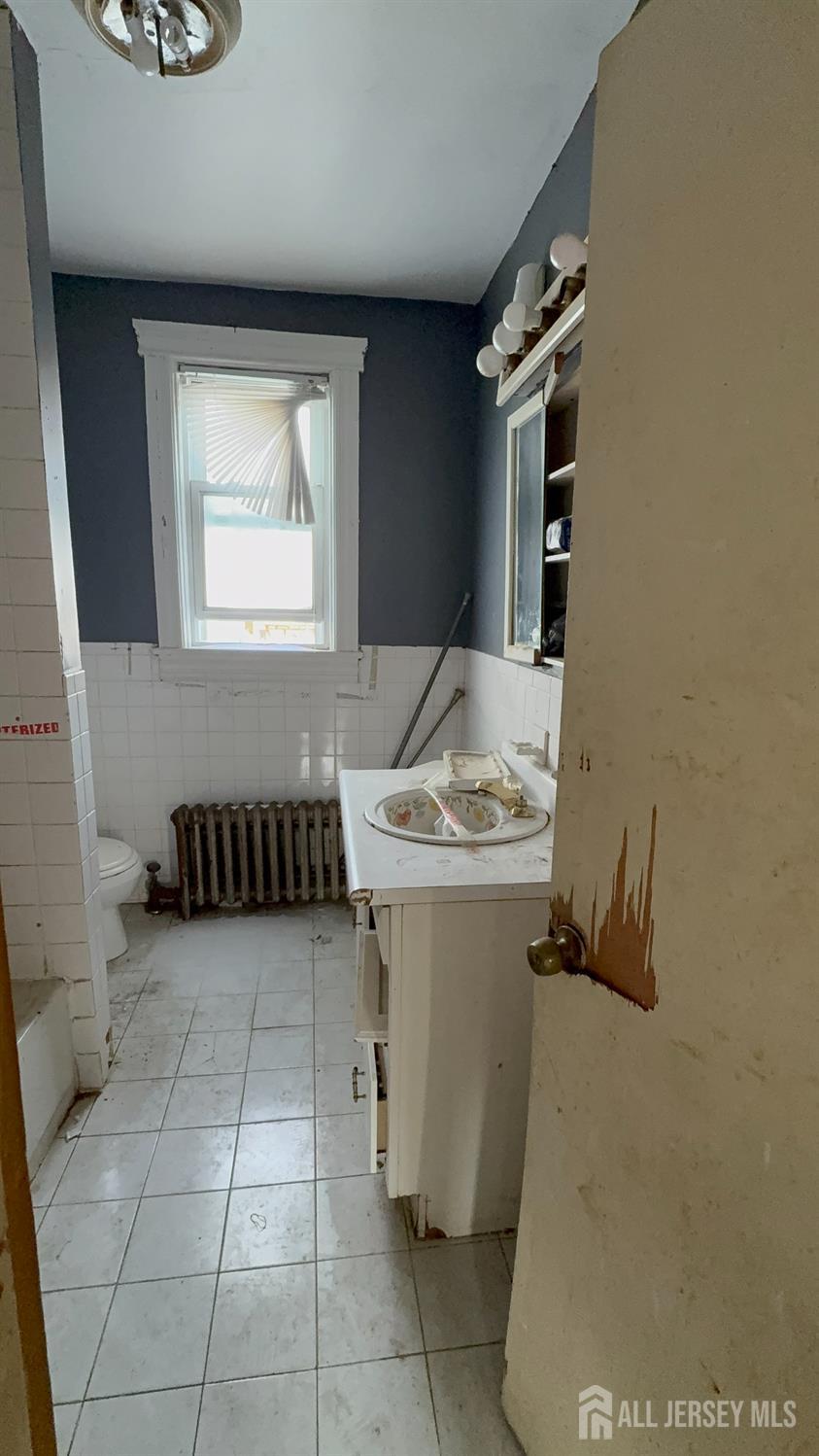 39 W 40 Street, Bayonne, NJ, 07002 image 12
