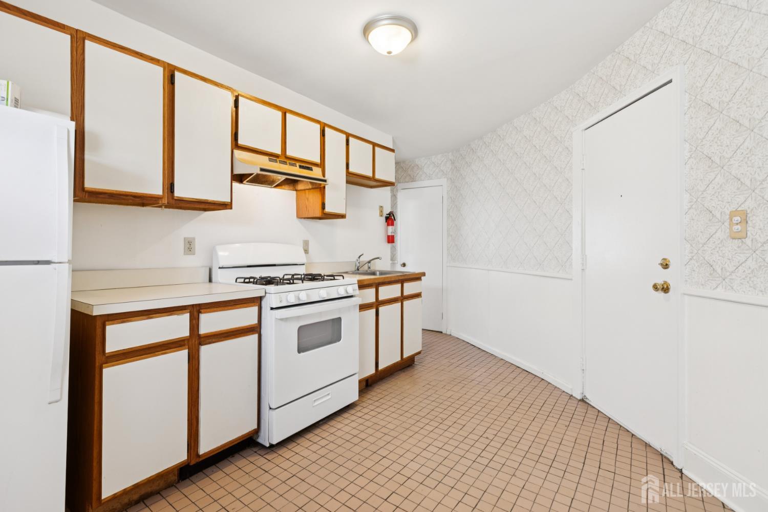 128 Whitehead Avenue, South River, NJ, 08882 image 10