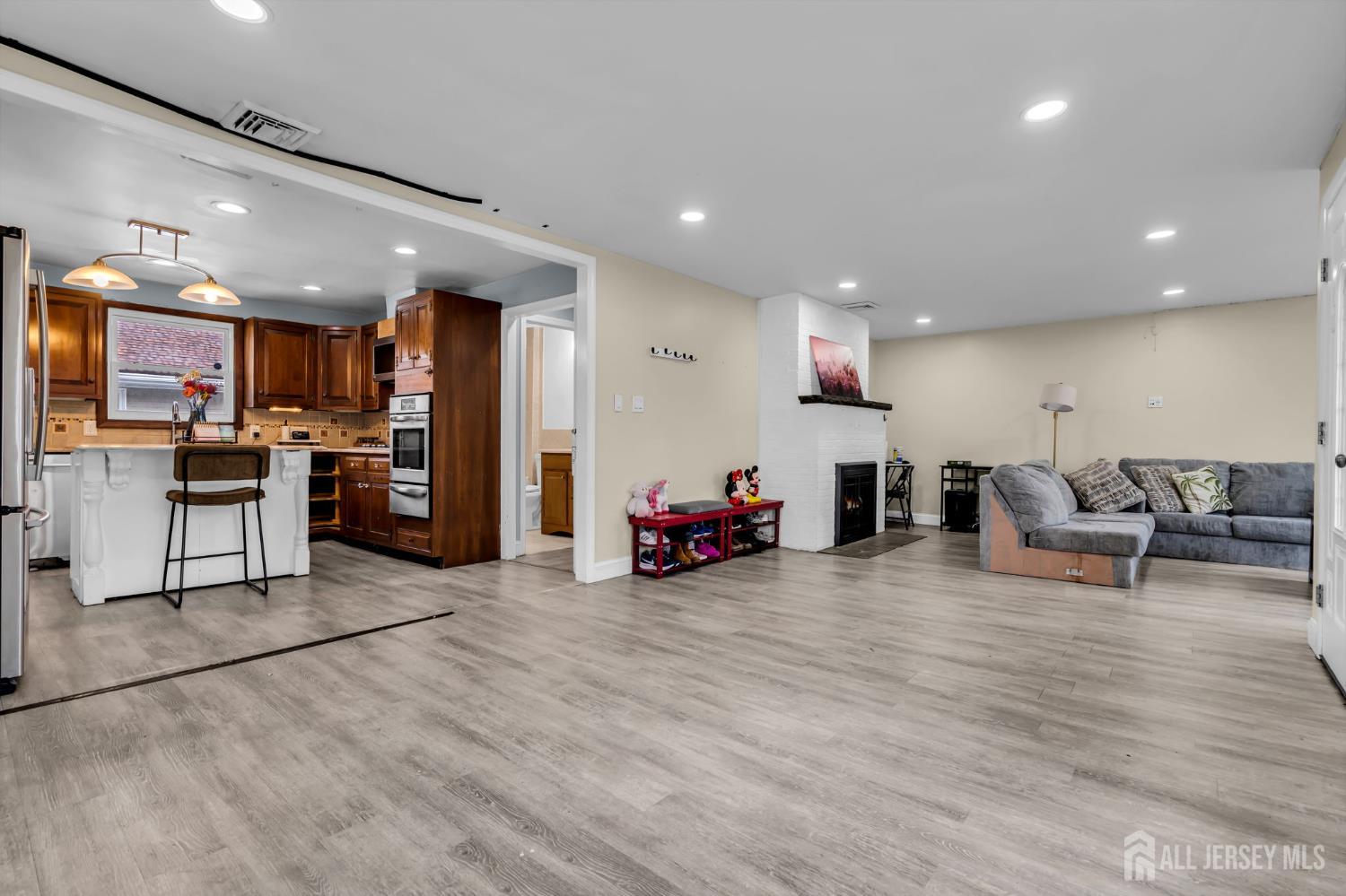 11 Pershing Avenue, Sayreville, NJ, 08872 image 6