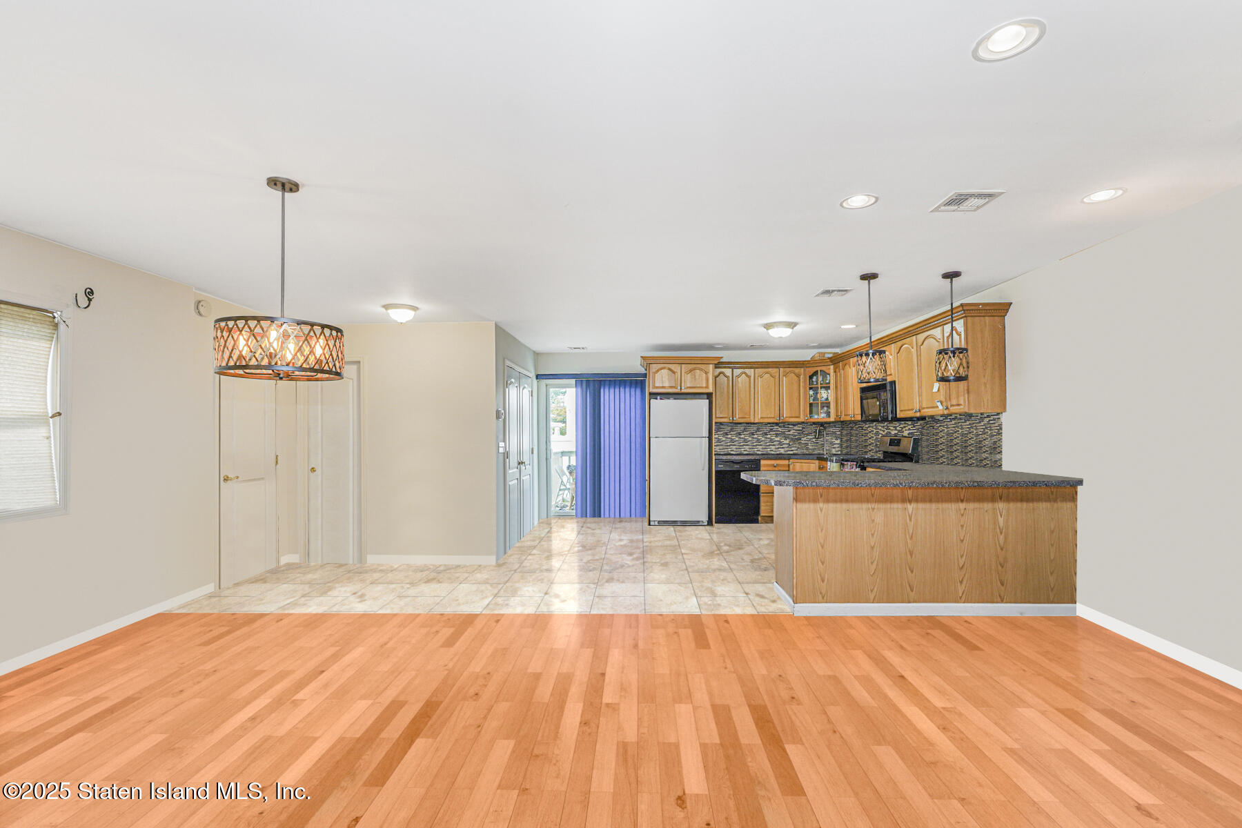 12 Mcdermott Avenue, Staten Island, NY, 10305 image 21