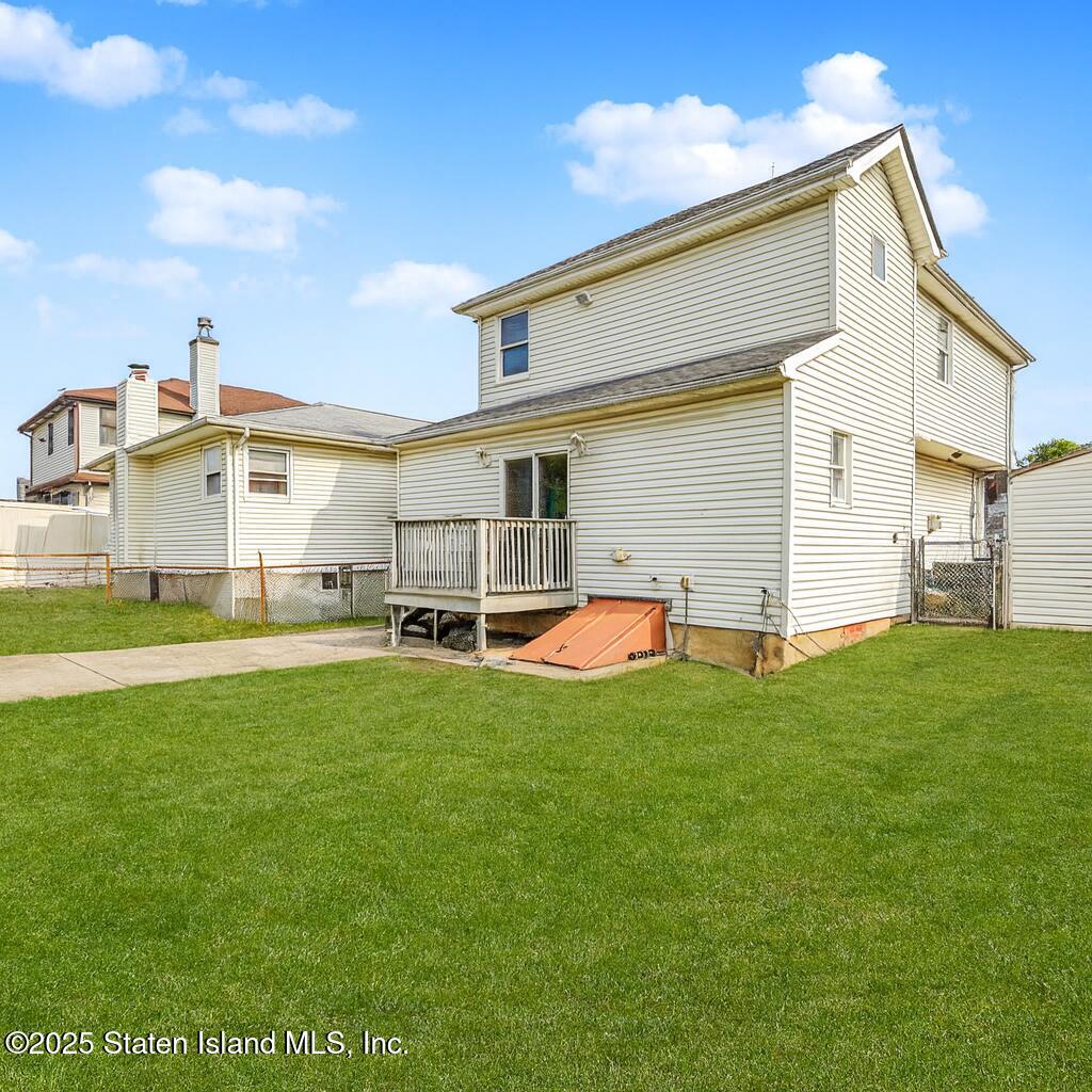12 Mcdermott Avenue, Staten Island, NY, 10305 image 20