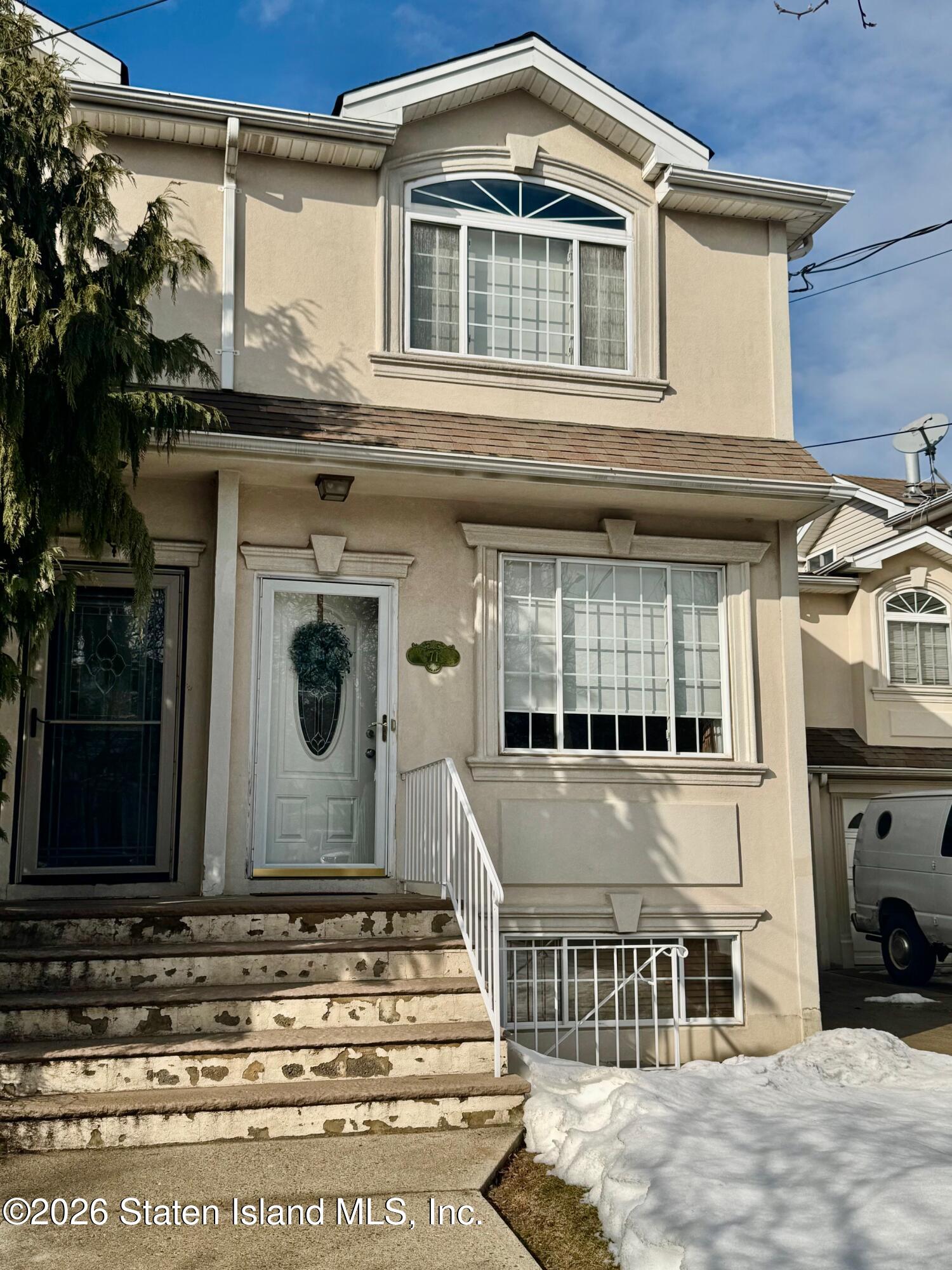 71 Pond Street Image 1