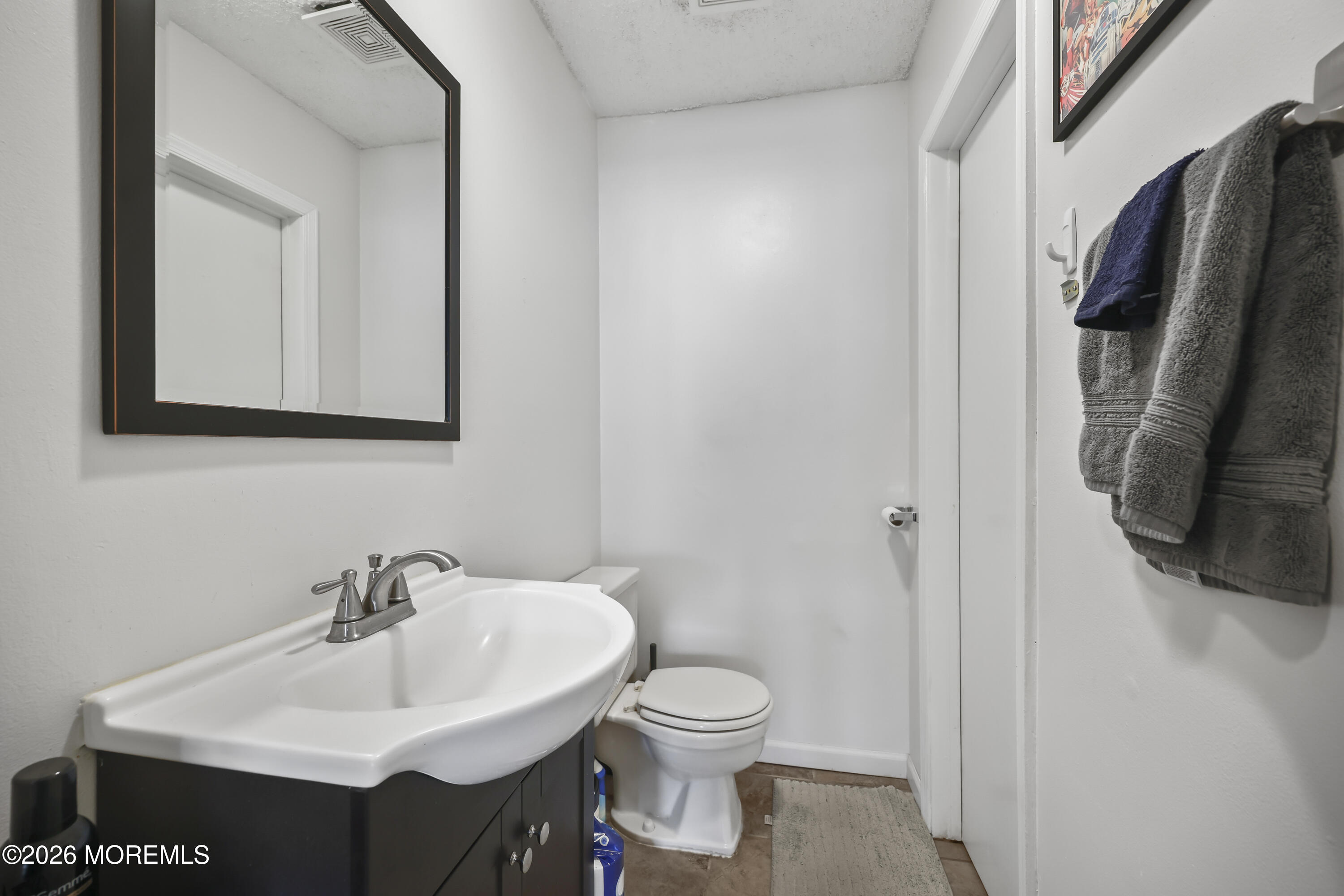 135 Frontier Way, Tinton Falls, NJ, 07753 image 11