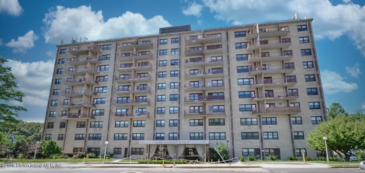 1000 Clove Road 8e Image 1