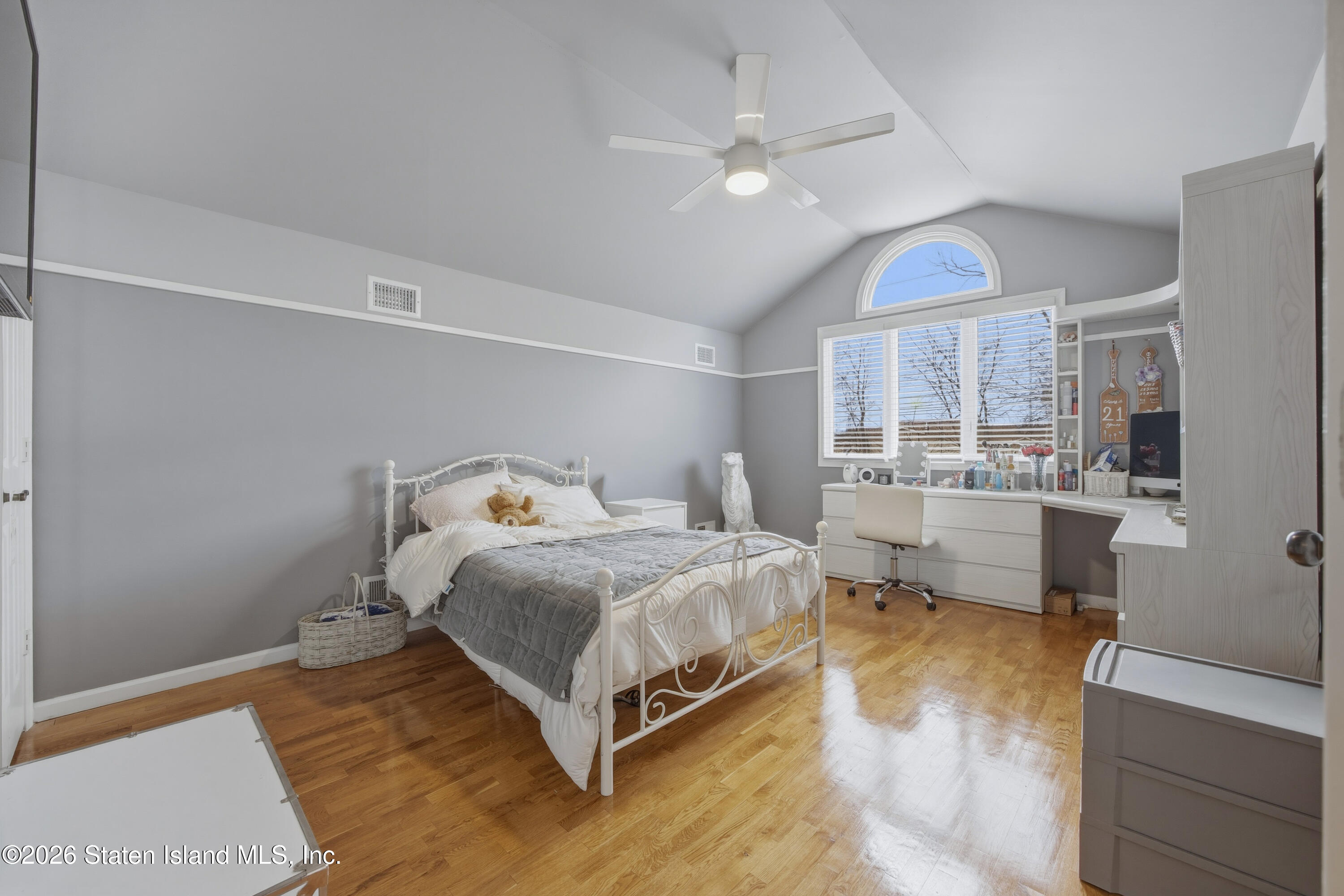 1622 Woodrow Road, Staten Island, NY, 10309 image 17