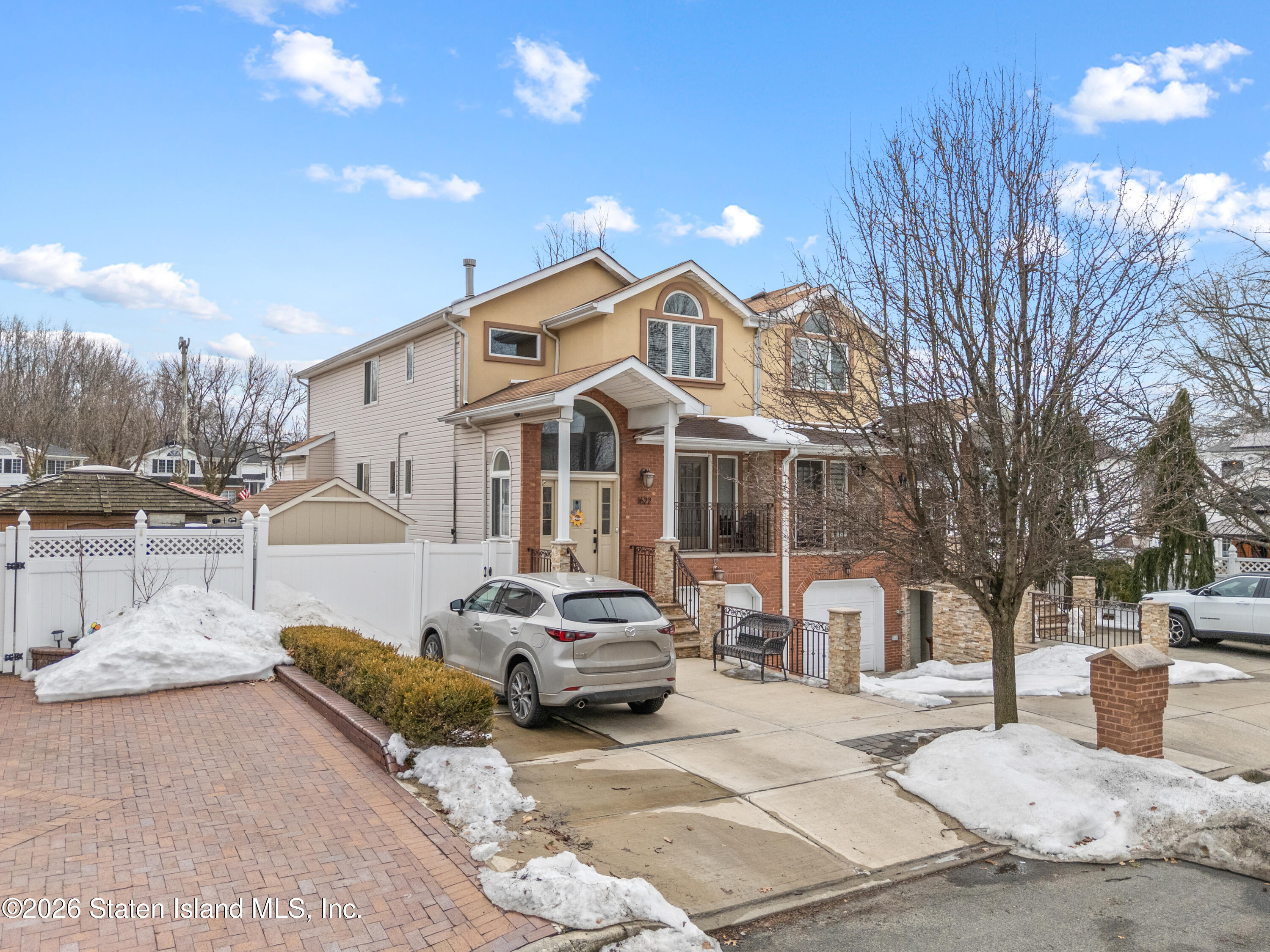 1622 Woodrow Road Image 3