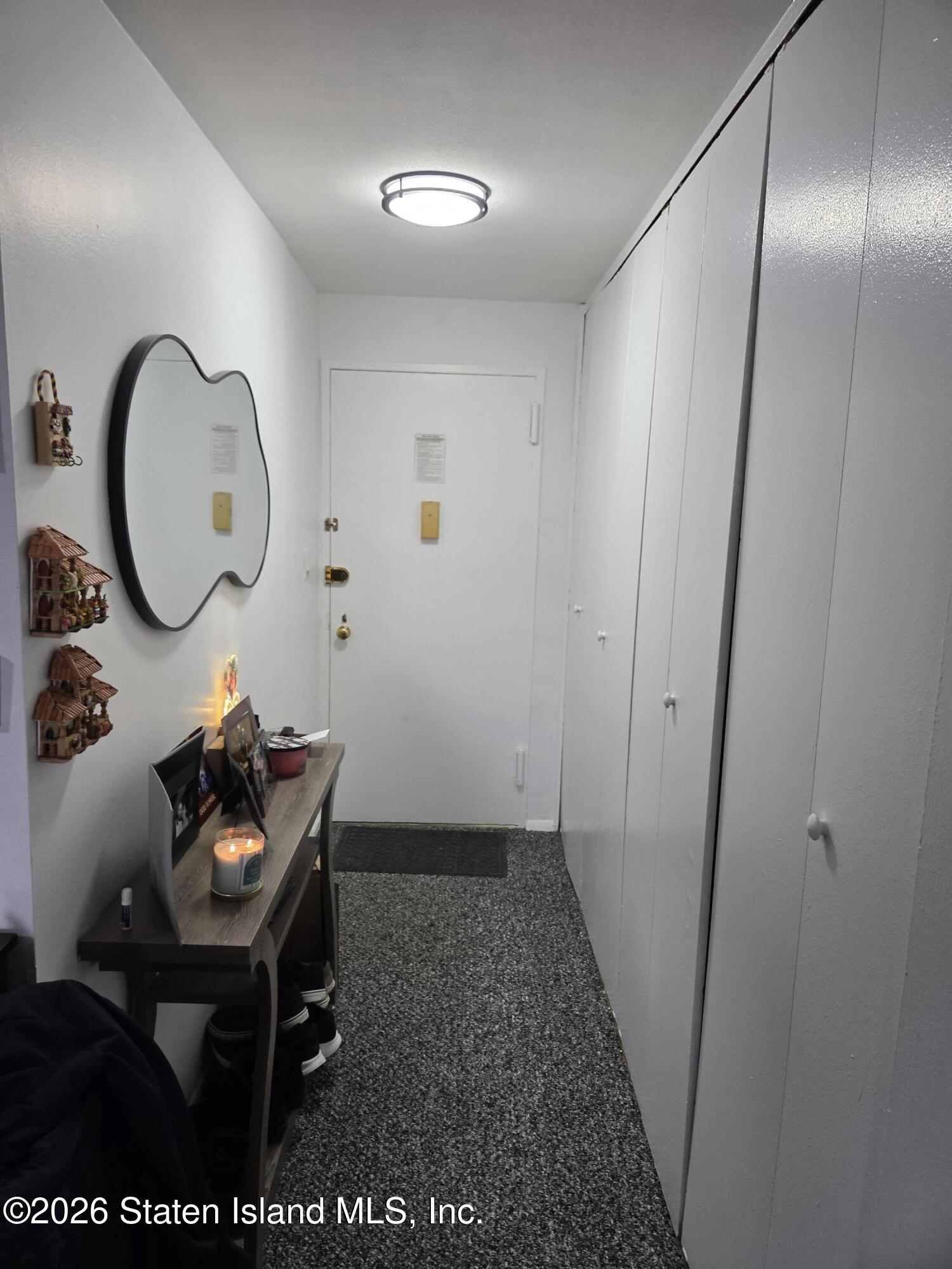1000 Clove Road 8e Image 3