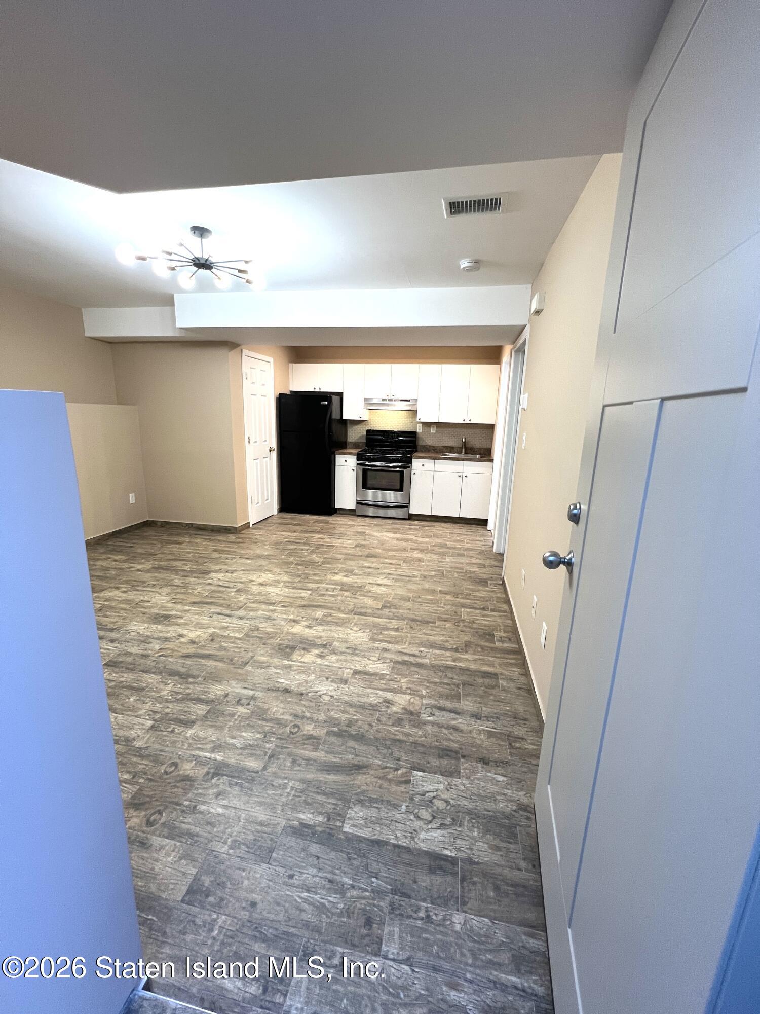 1622 Woodrow Road, Staten Island, NY, 10309 image 33