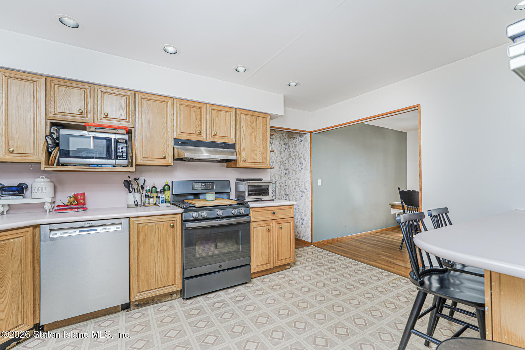 111 Chapin Avenue, Staten Island, NY, 10304 image 9