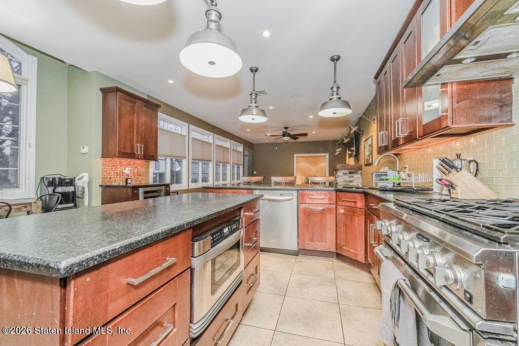 14 Morrison Avenue, Staten Island, NY, 10310 image 11