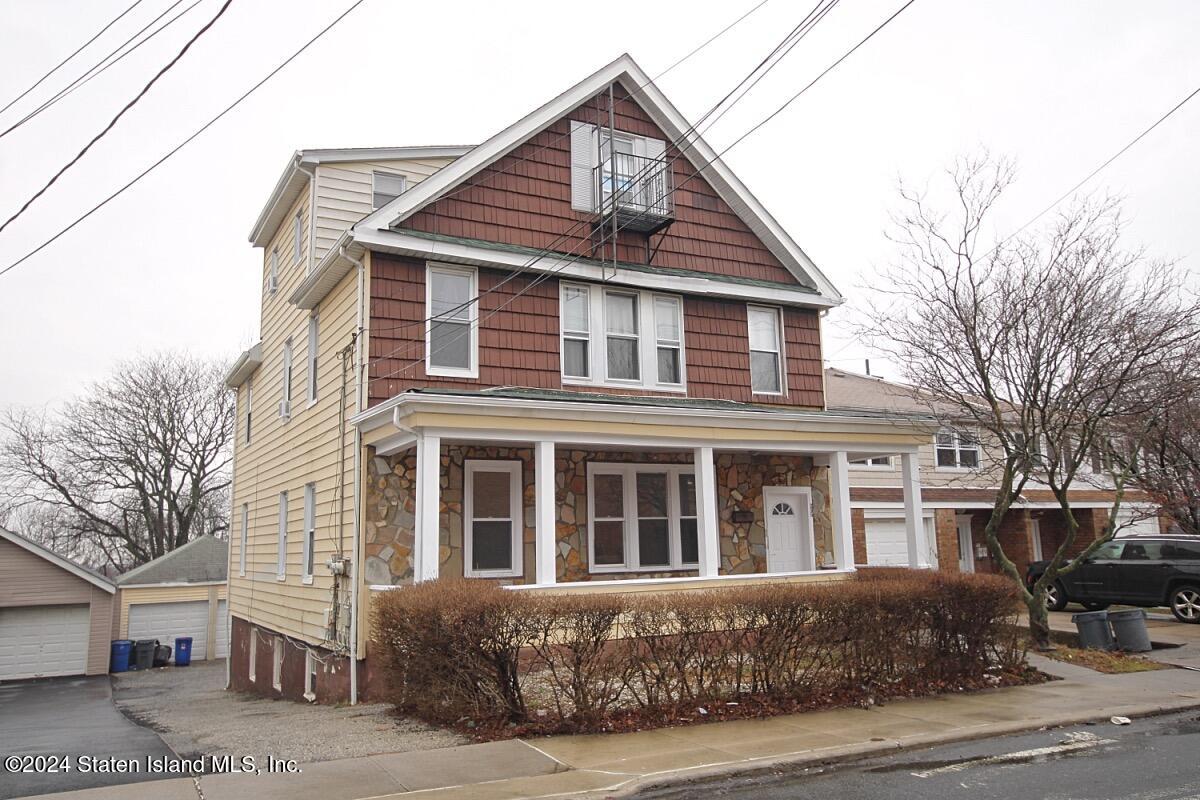 296 Bradley Avenue Image 1
