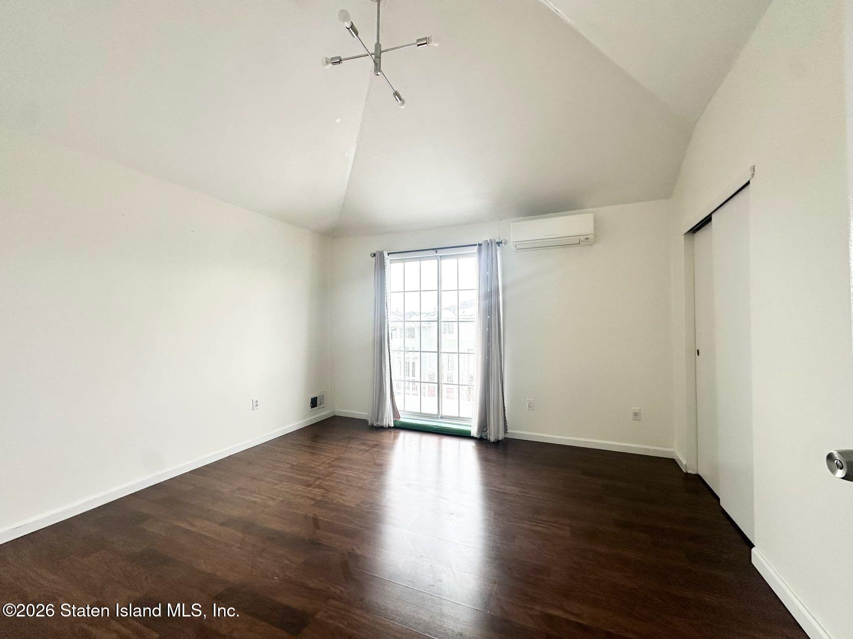 36 Country Drive, Staten Island, NY, 10314 image 6
