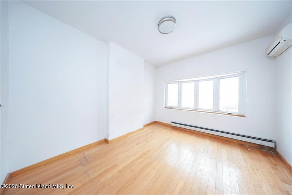 822 72nd Street Image 4