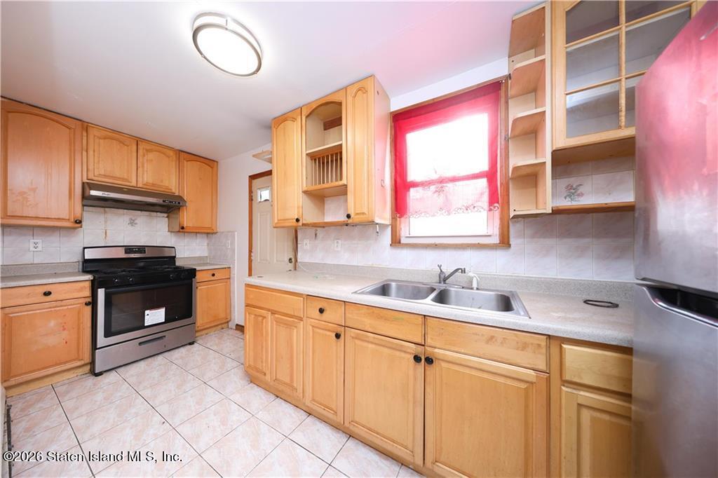 822 72nd Street, Brooklyn, NY, 11228 image 9