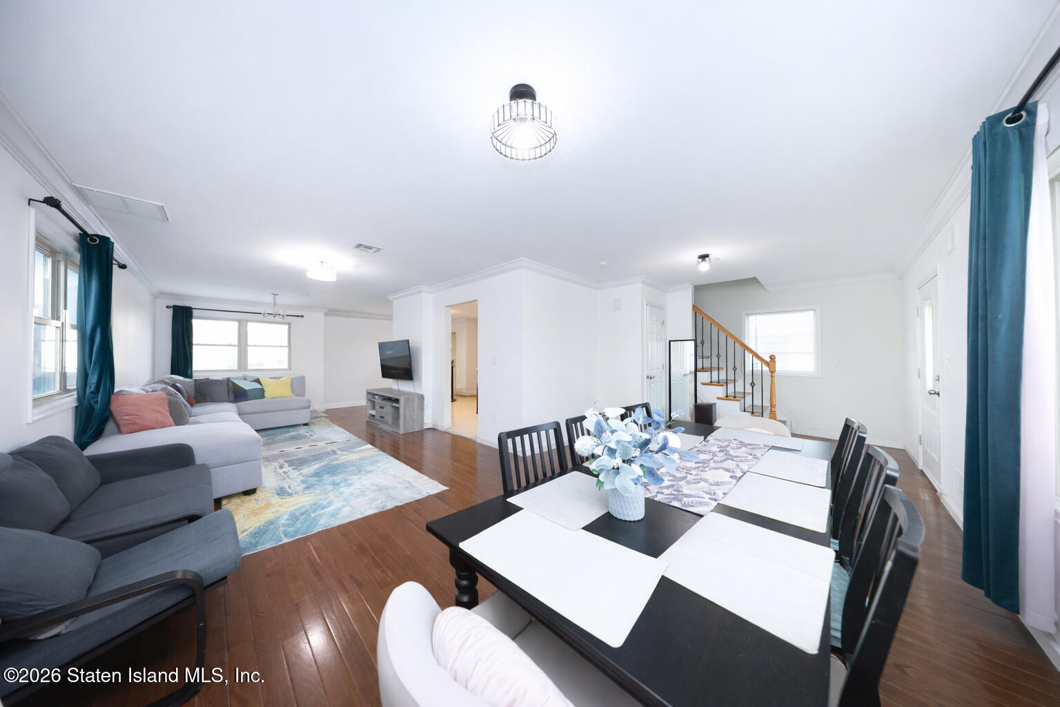 77 Delaware Avenue Image 3
