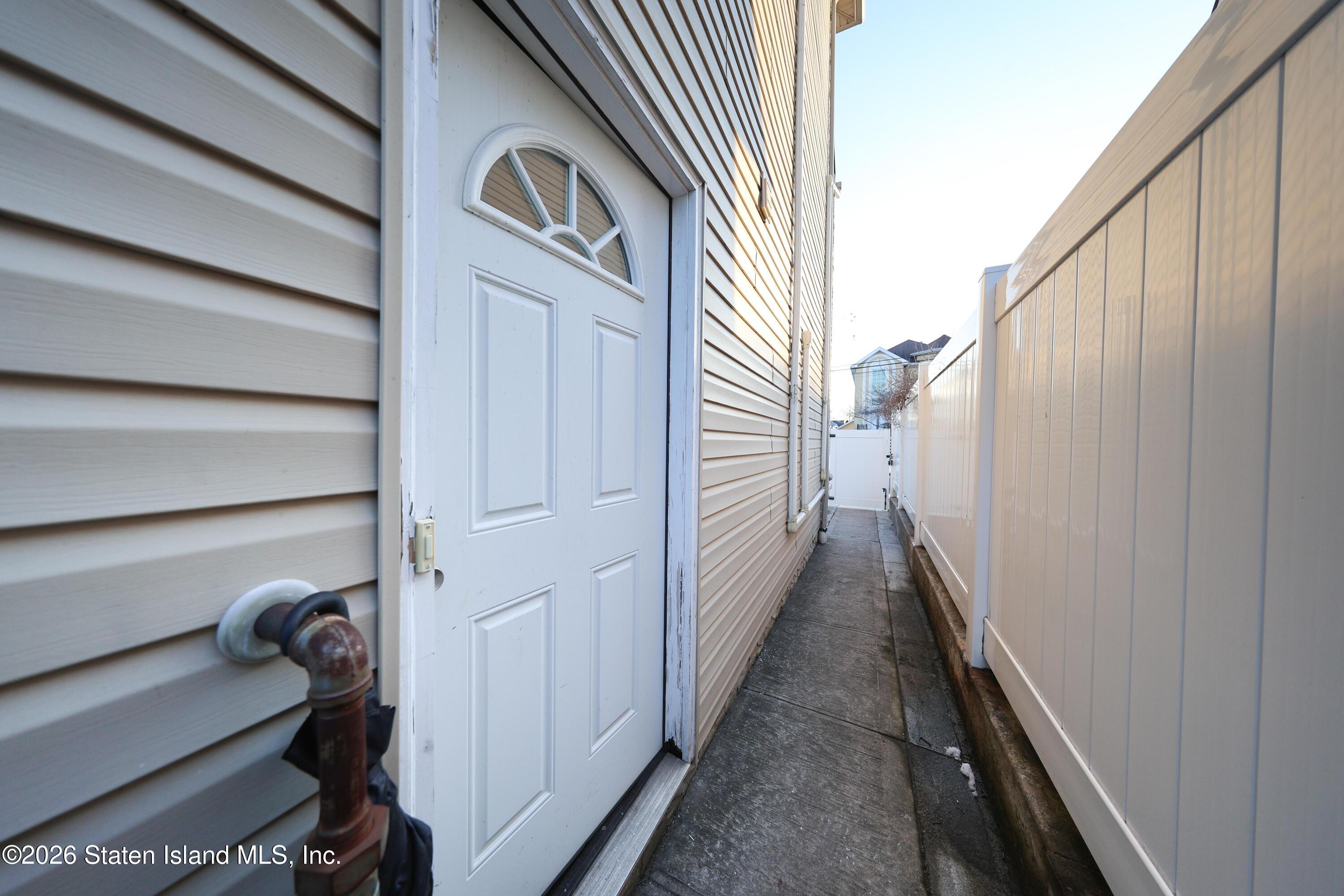 77 Delaware Avenue, Staten Island, NY, 10304 image 16