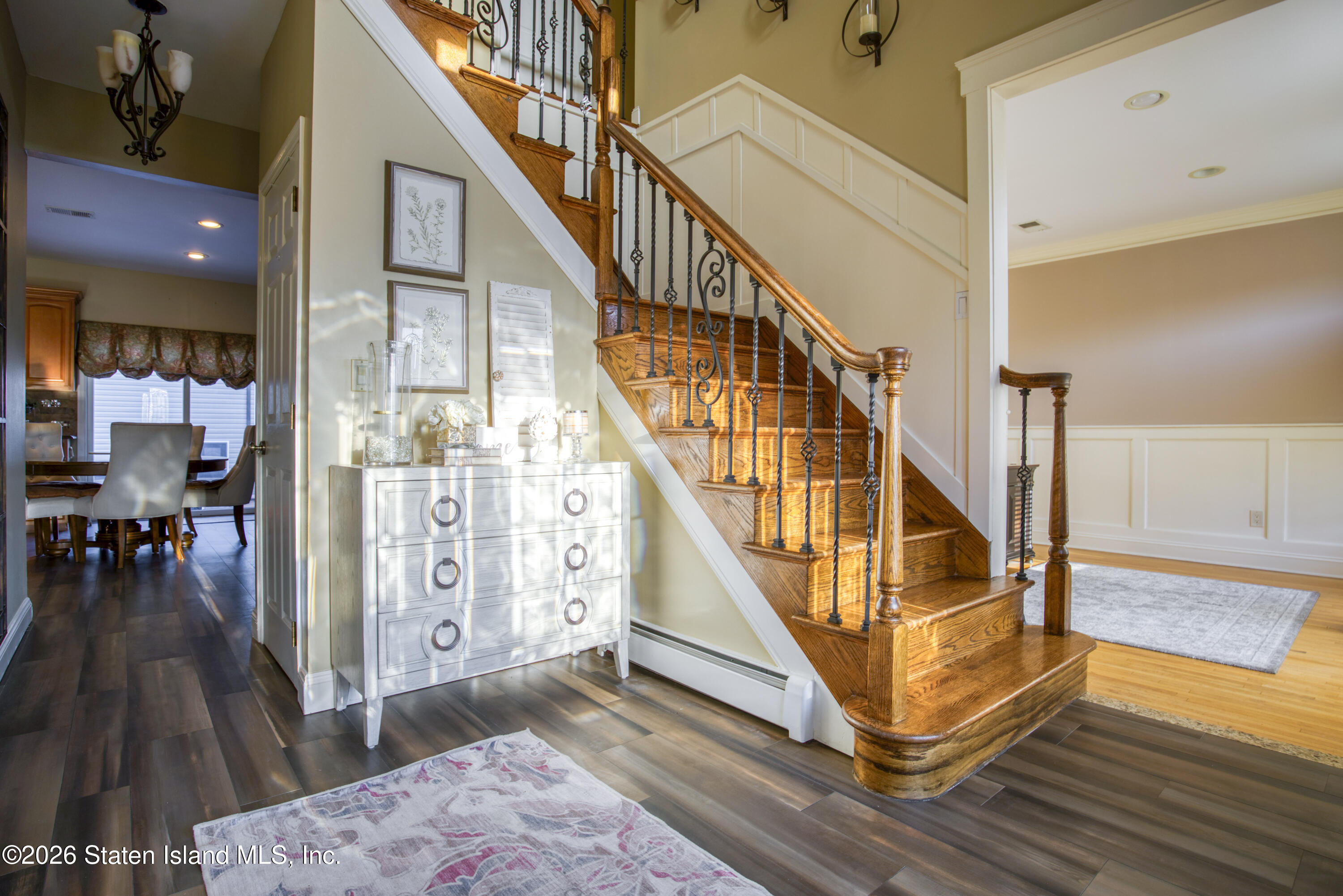 477 Vernon Avenue Image 3