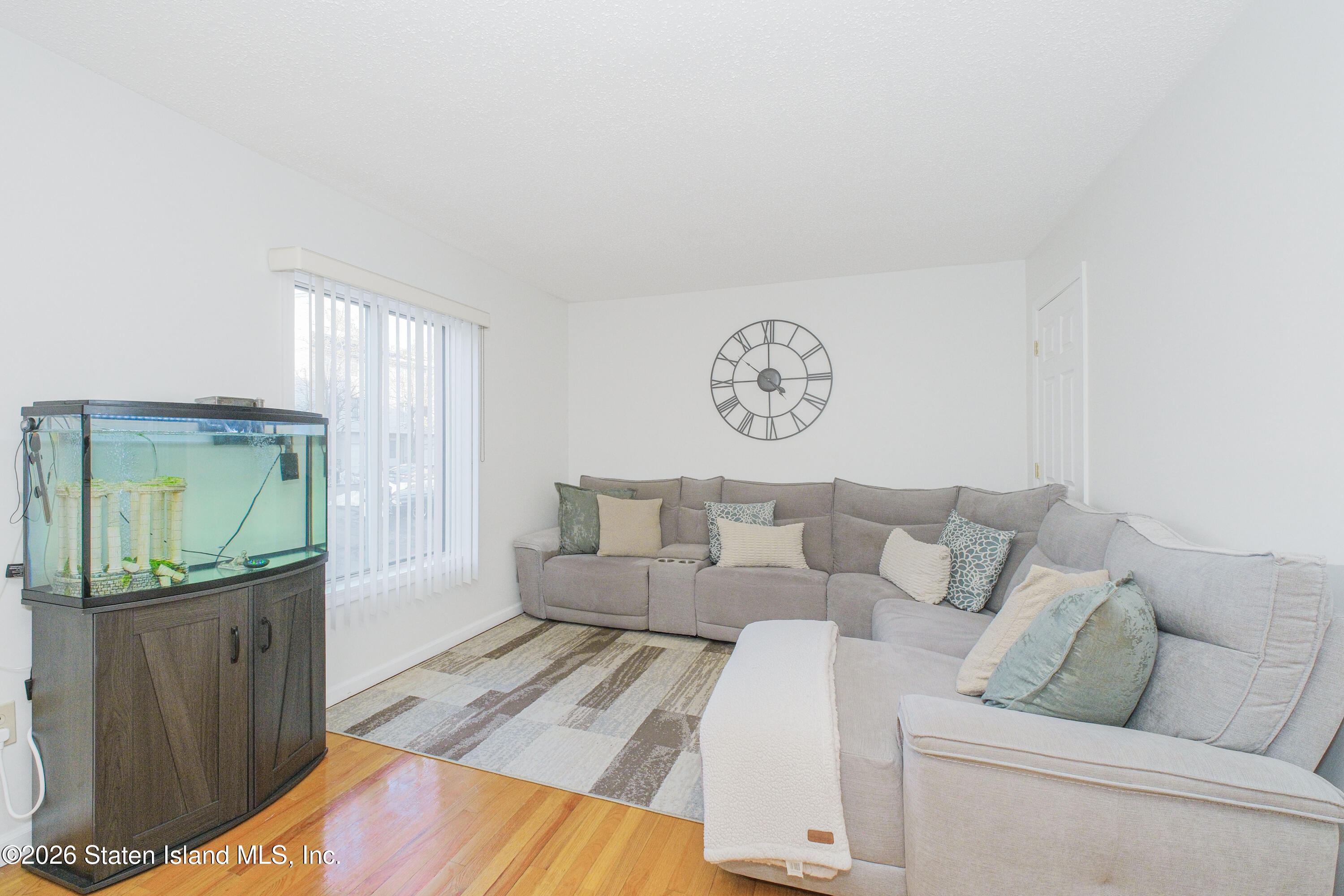 128 Emily Lane, Staten Island, NY, 10312 image 7