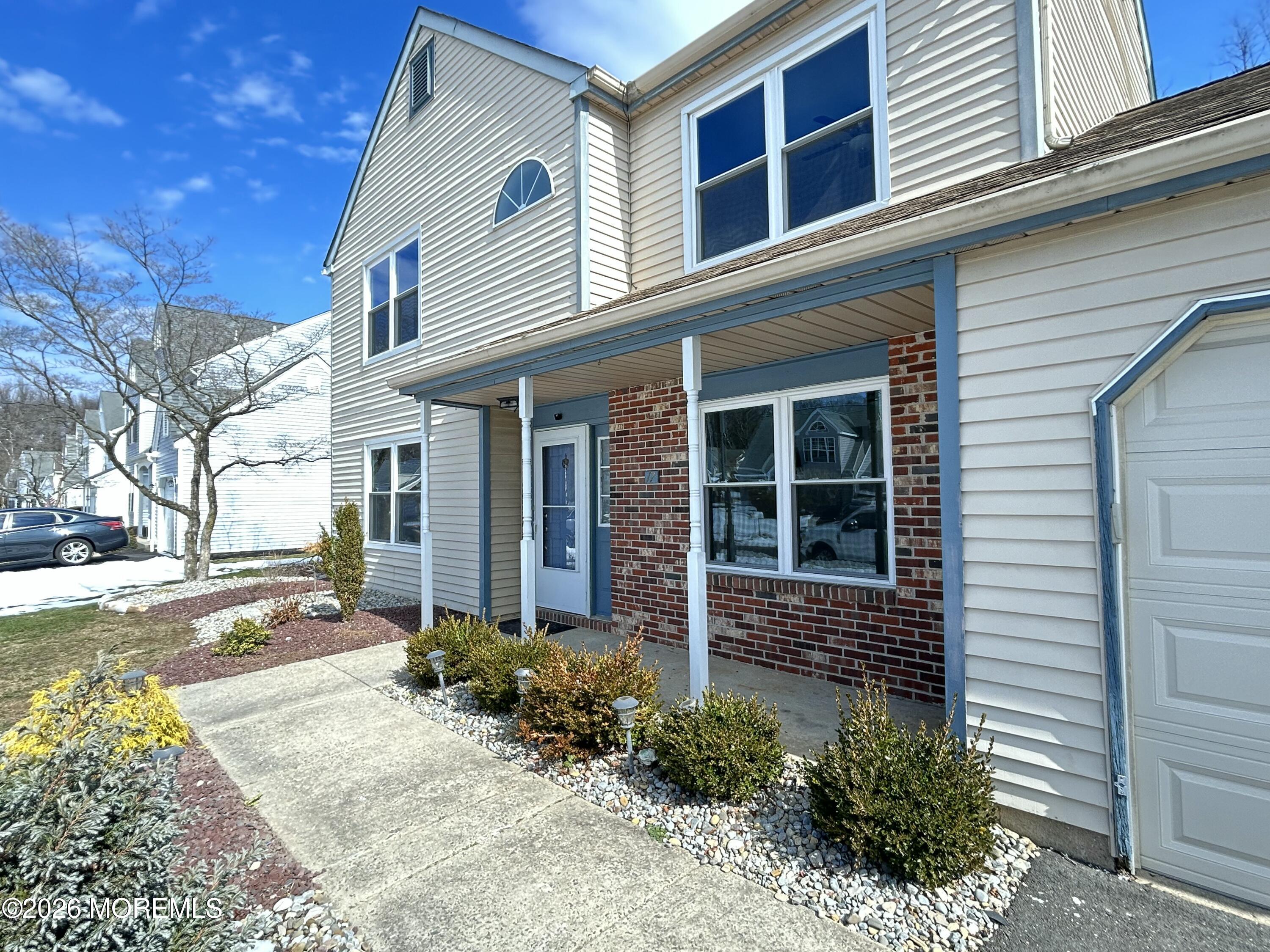 17 Country Lane Image 2