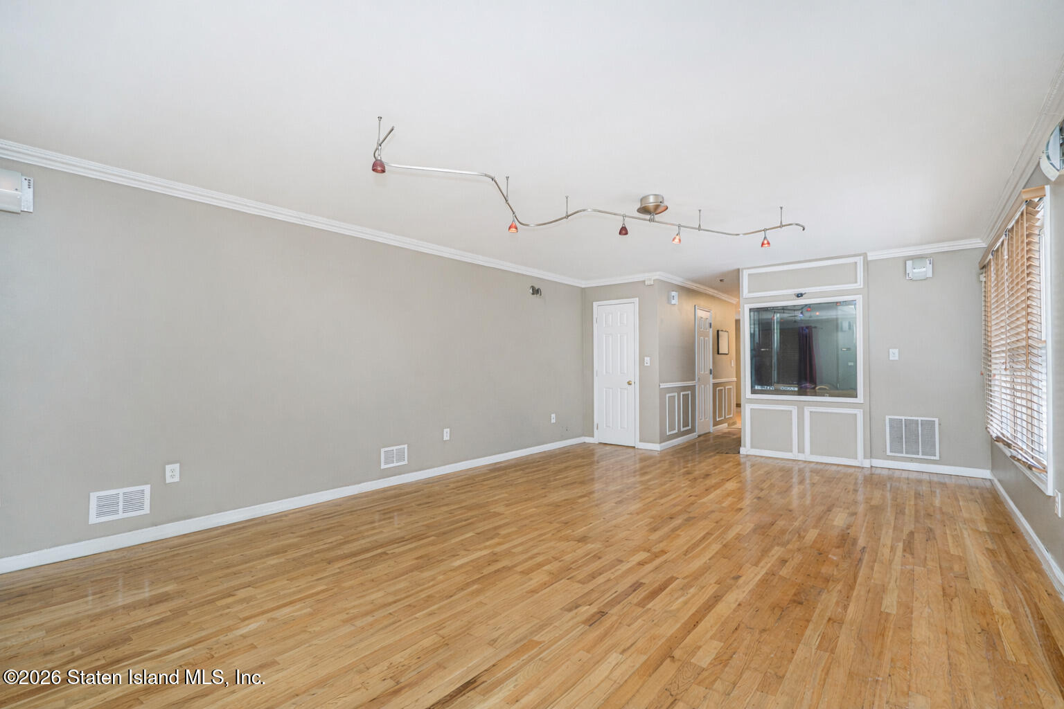 123 Mosely Avenue Image 3