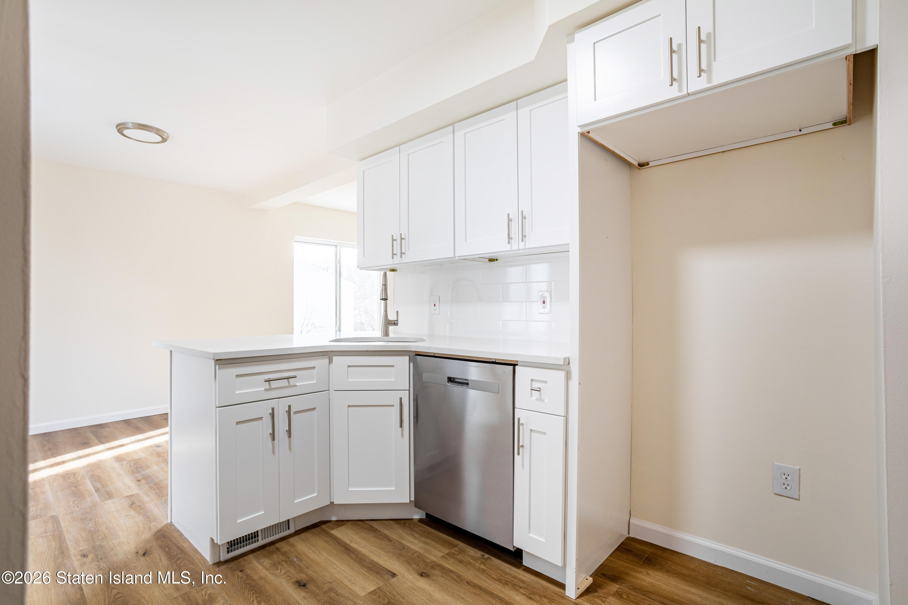 491 Ilyssa Way, Staten Island, NY, 10312 image 10