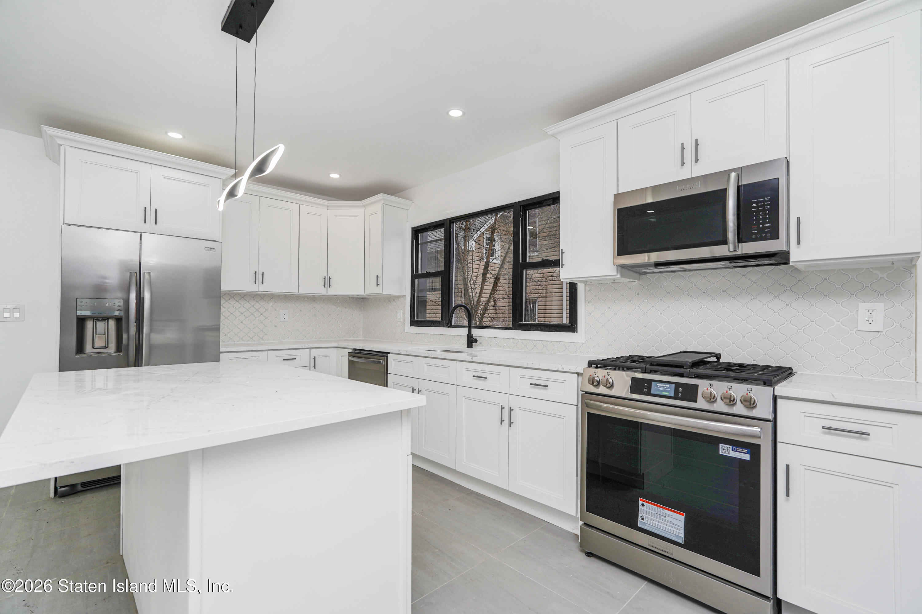 129 Simonson Avenue, Staten Island, NY, 10303 image 6