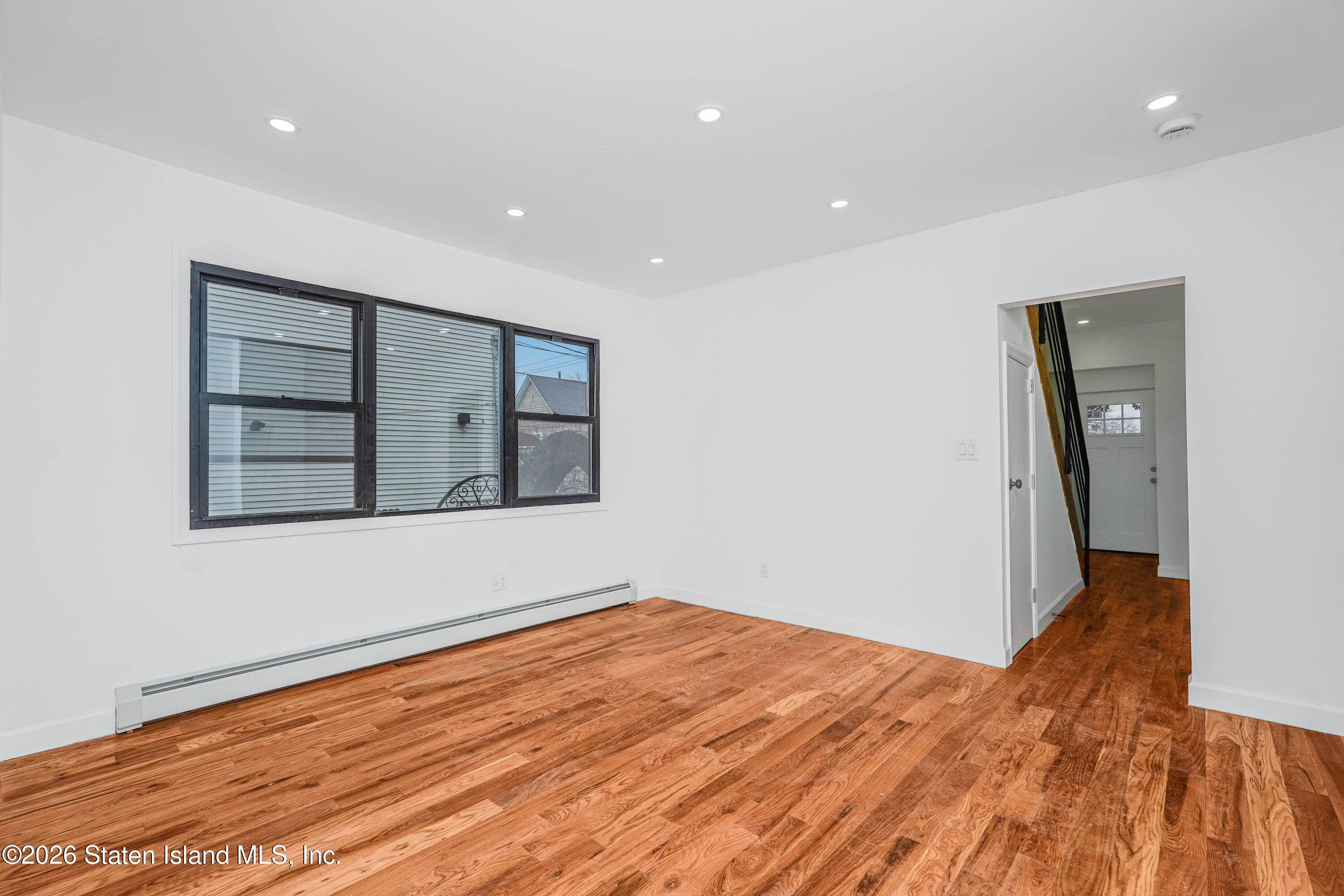 129 Simonson Avenue, Staten Island, NY, 10303 image 18