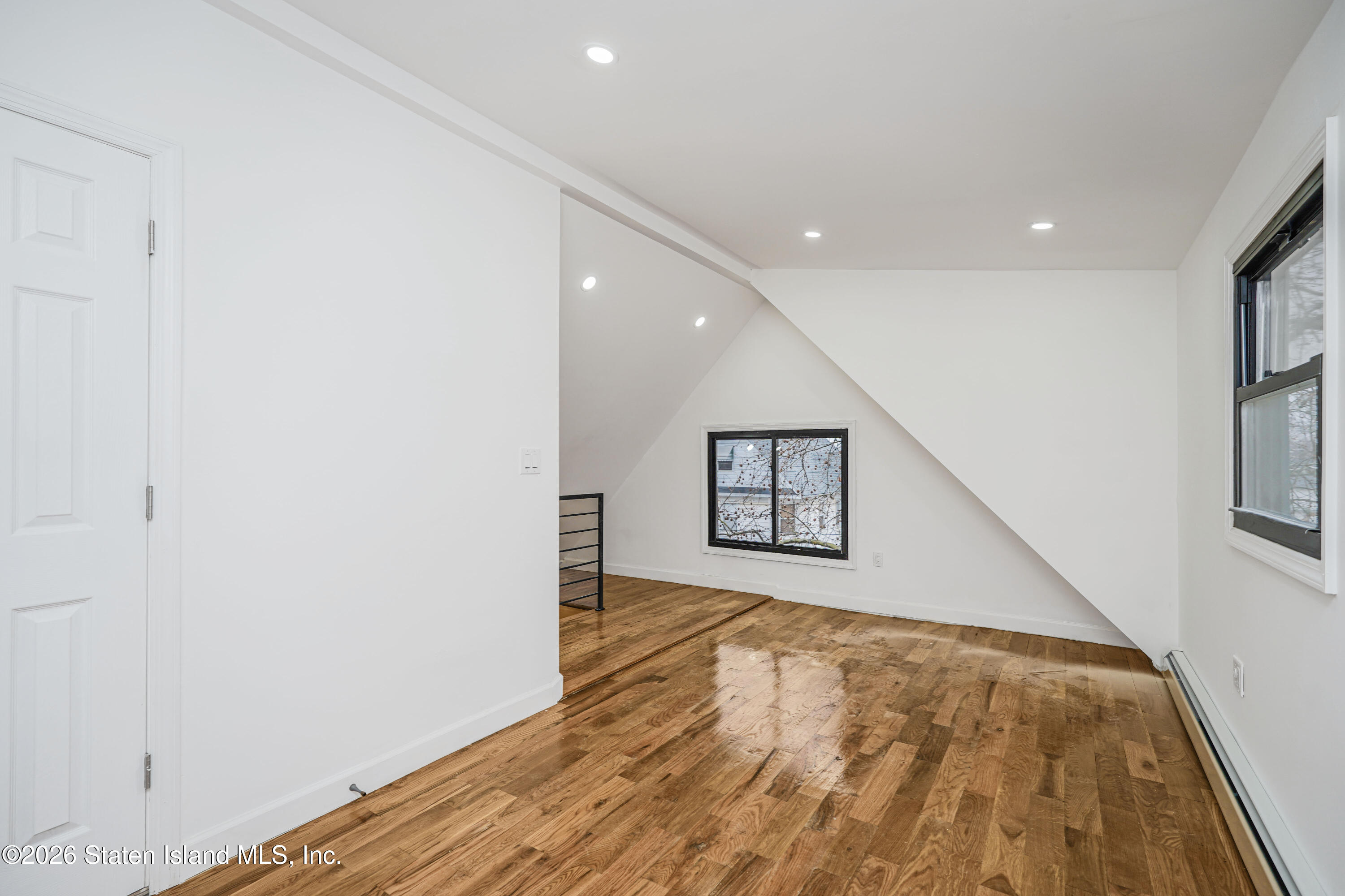 129 Simonson Avenue, Staten Island, NY, 10303 image 37