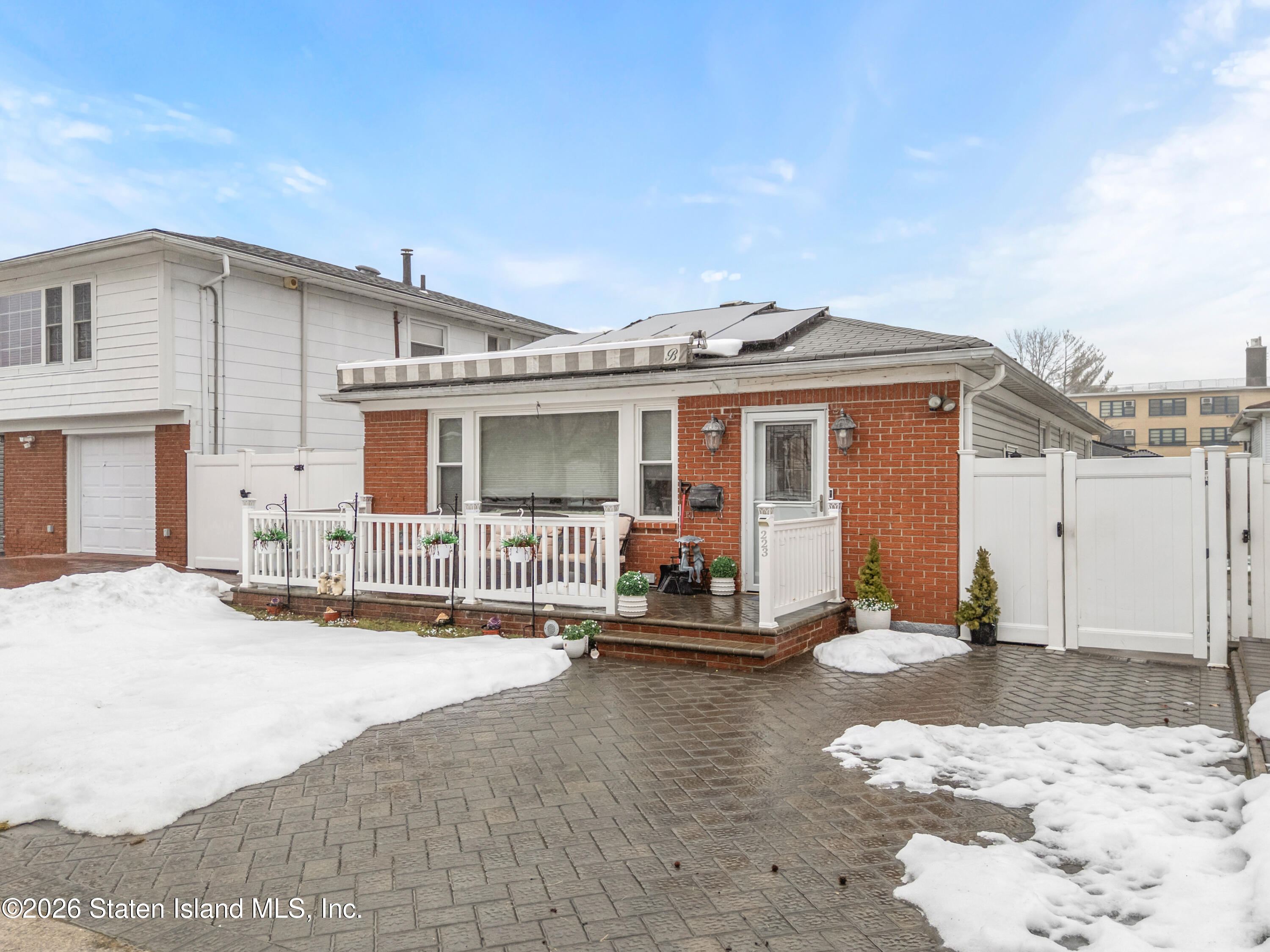 223 Park Street Image 3