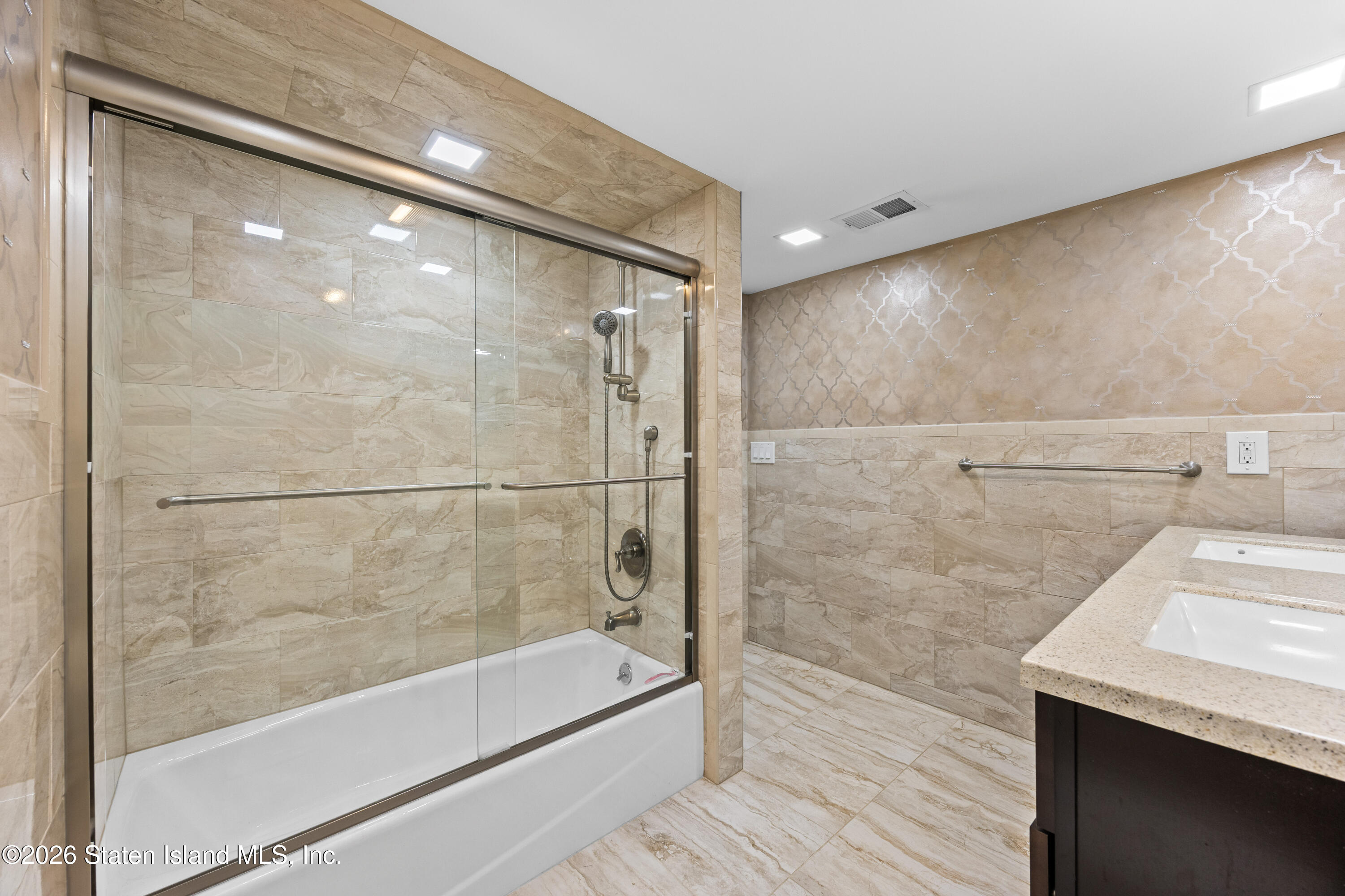 223 Park Street, Staten Island, NY, 10306 image 22