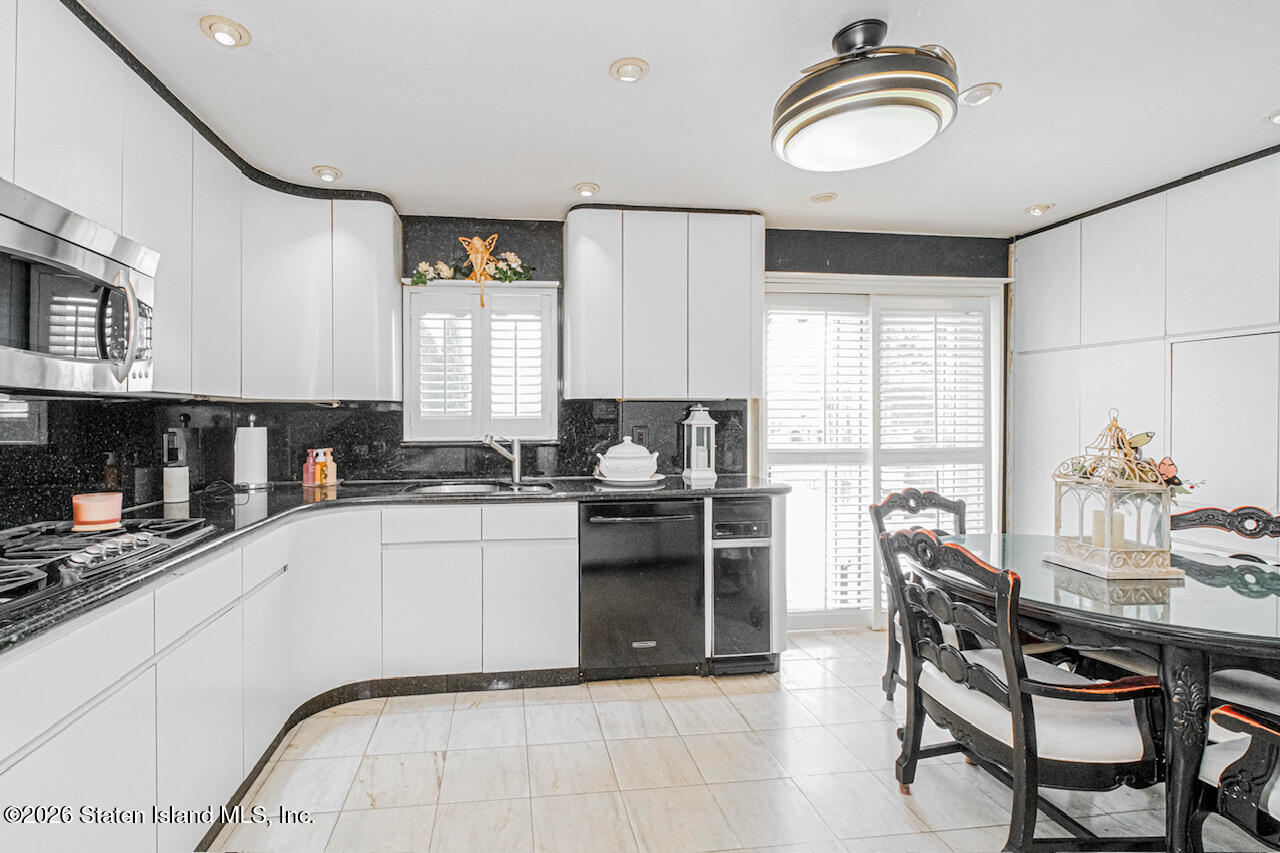 121 Annadale Road, Staten Island, NY, 10312 image 6