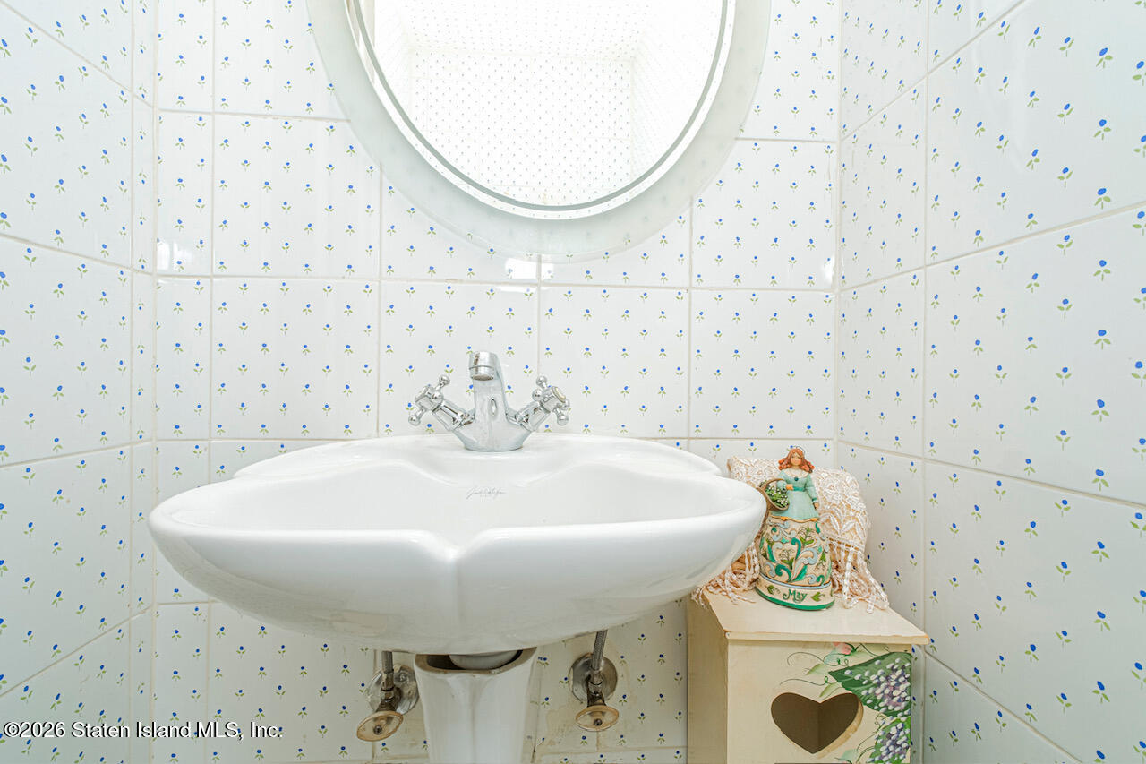 121 Annadale Road, Staten Island, NY, 10312 image 10