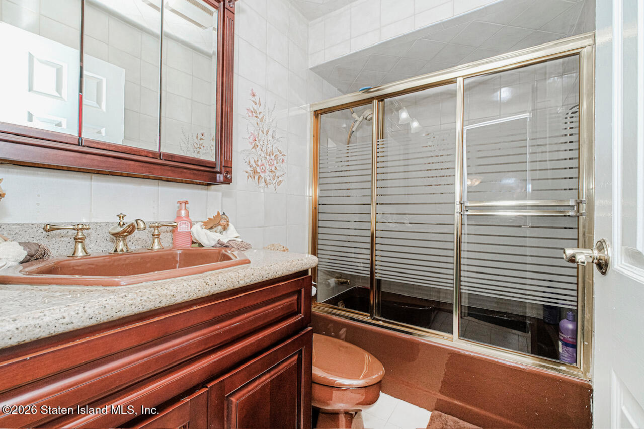 121 Annadale Road, Staten Island, NY, 10312 image 23