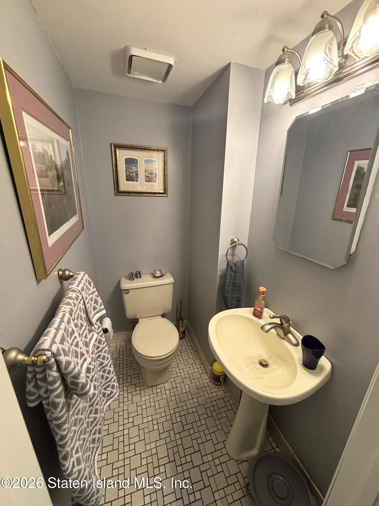 810 Sinclair Avenue, Staten Island, NY, 10309 image 6