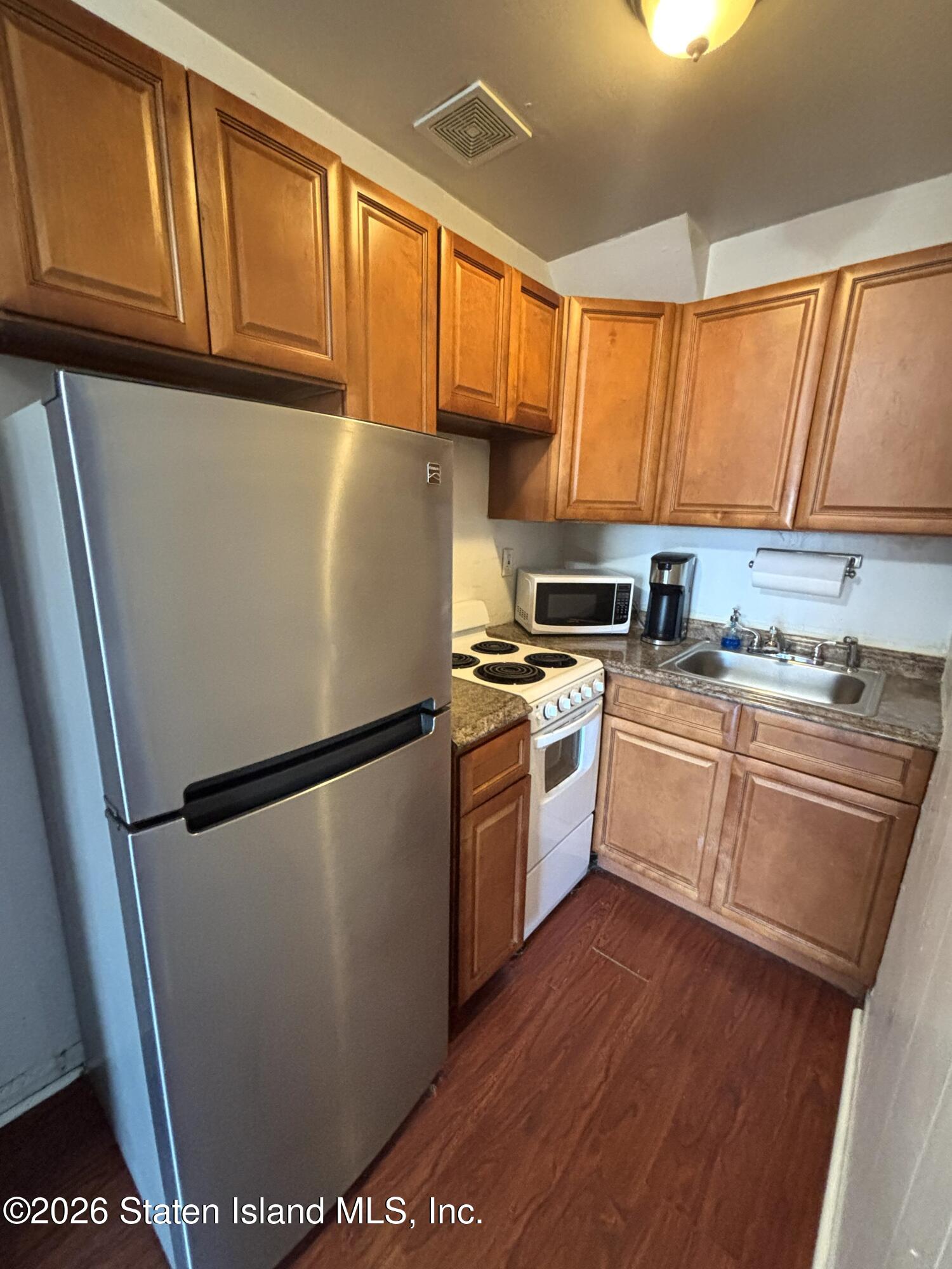 65 Vera Street 45b, Staten Island, NY, 10305 image 14