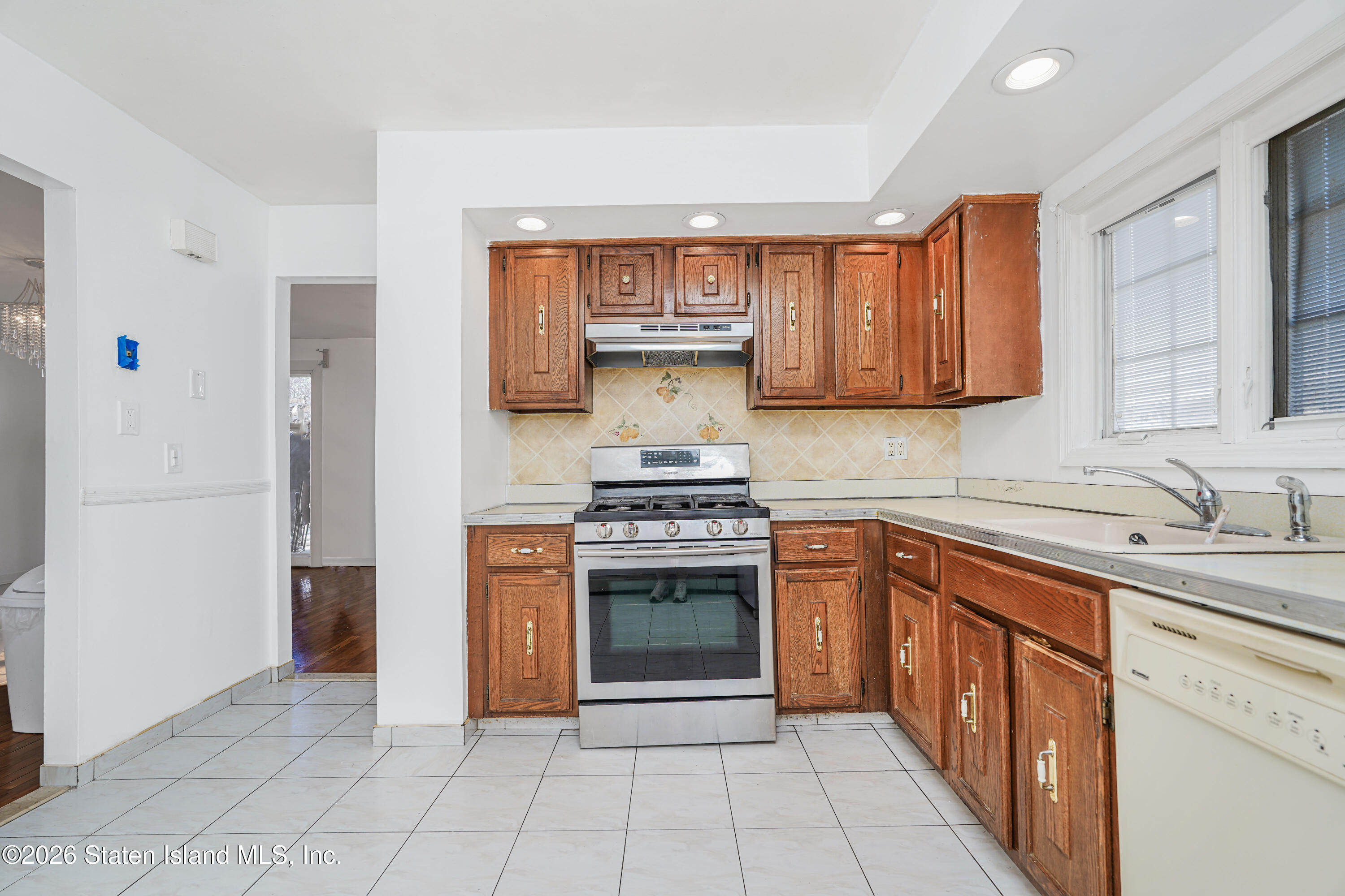 148 Memphis Avenue, Staten Island, NY, 10312 image 12
