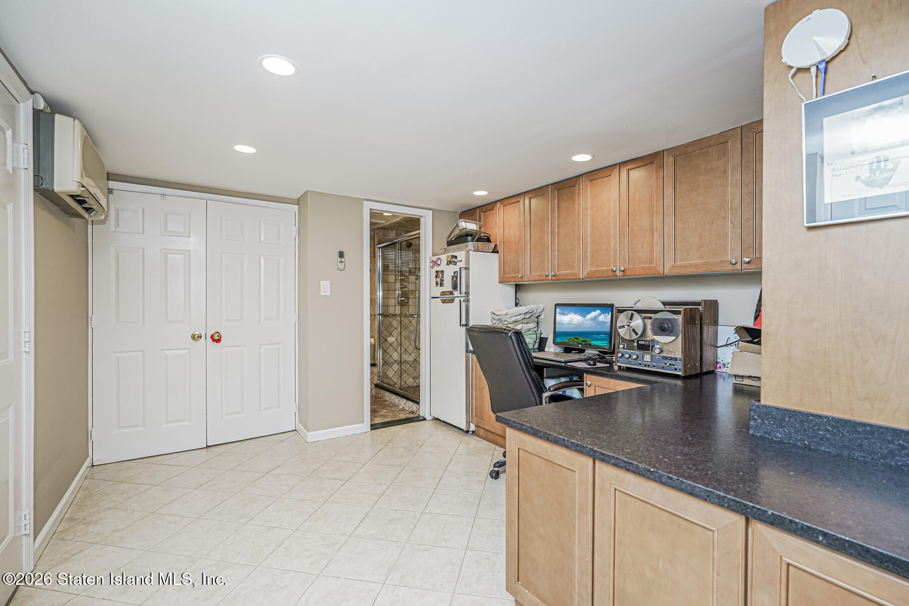 713 Edgegrove Avenue, Staten Island, NY, 10312 image 48