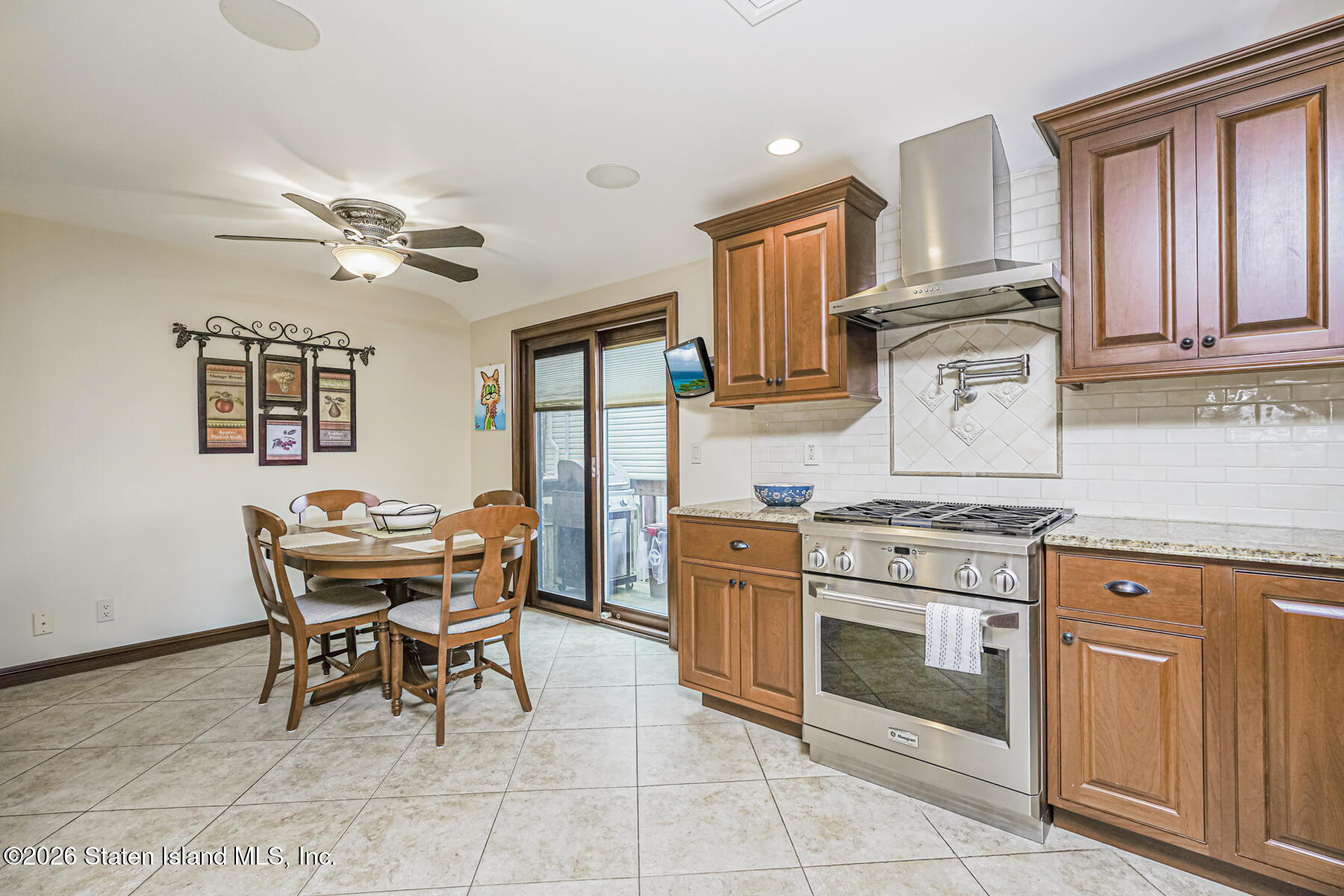 713 Edgegrove Avenue, Staten Island, NY, 10312 image 22