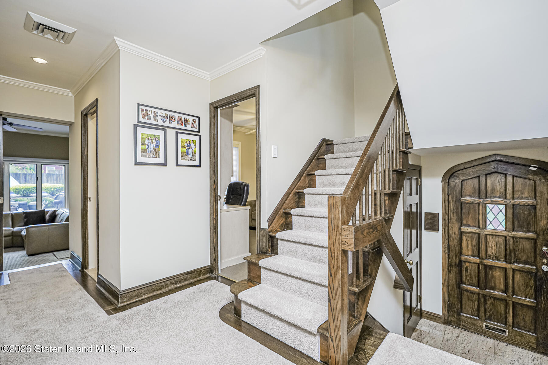 713 Edgegrove Avenue Image 5