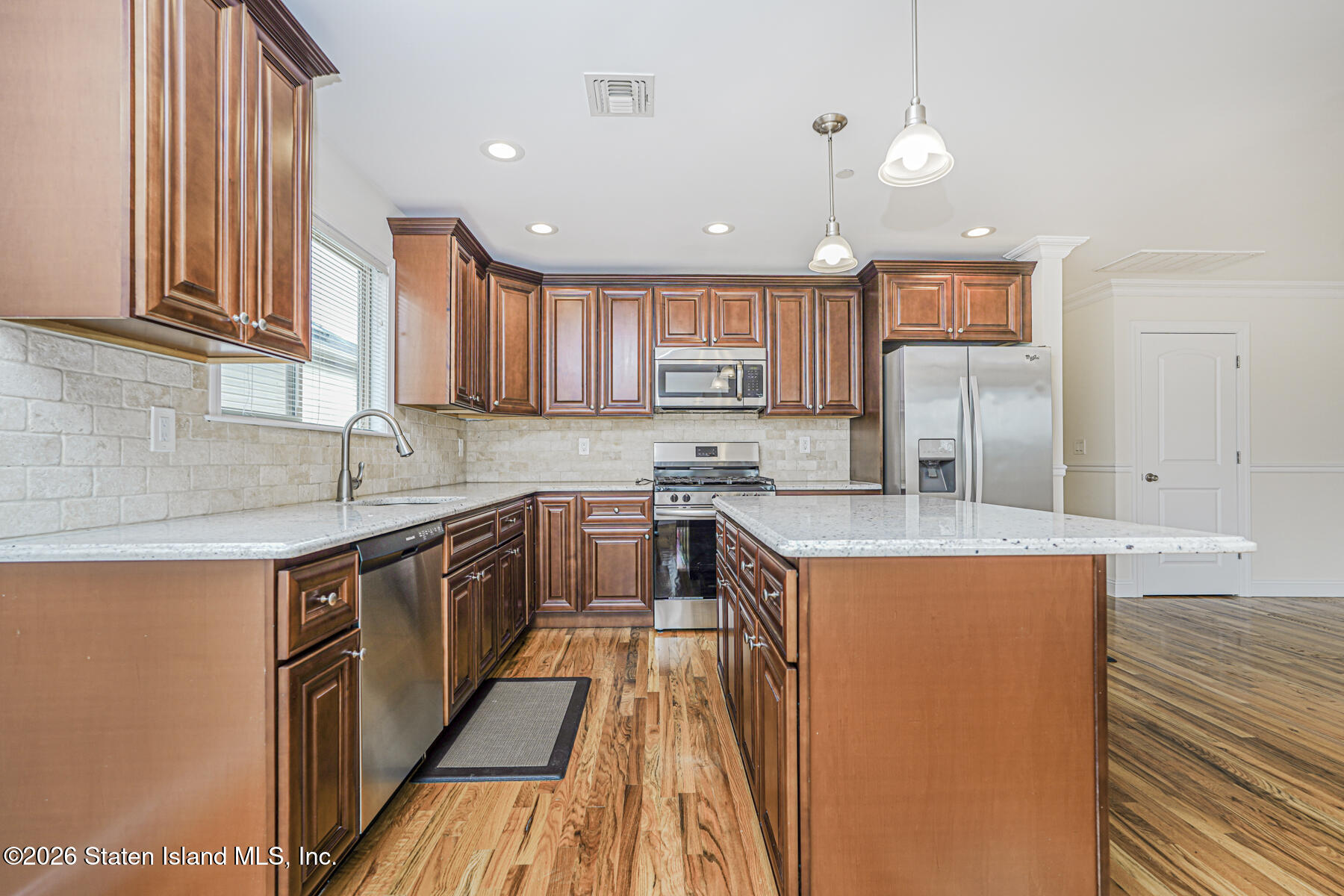 15 Androvette Avenue Image 3